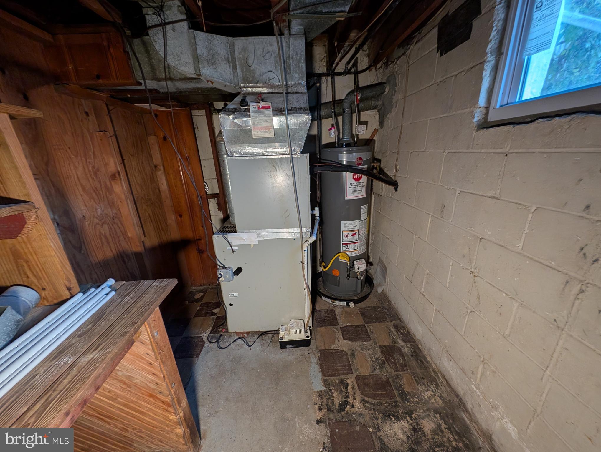 MIDDLESEX - Residential