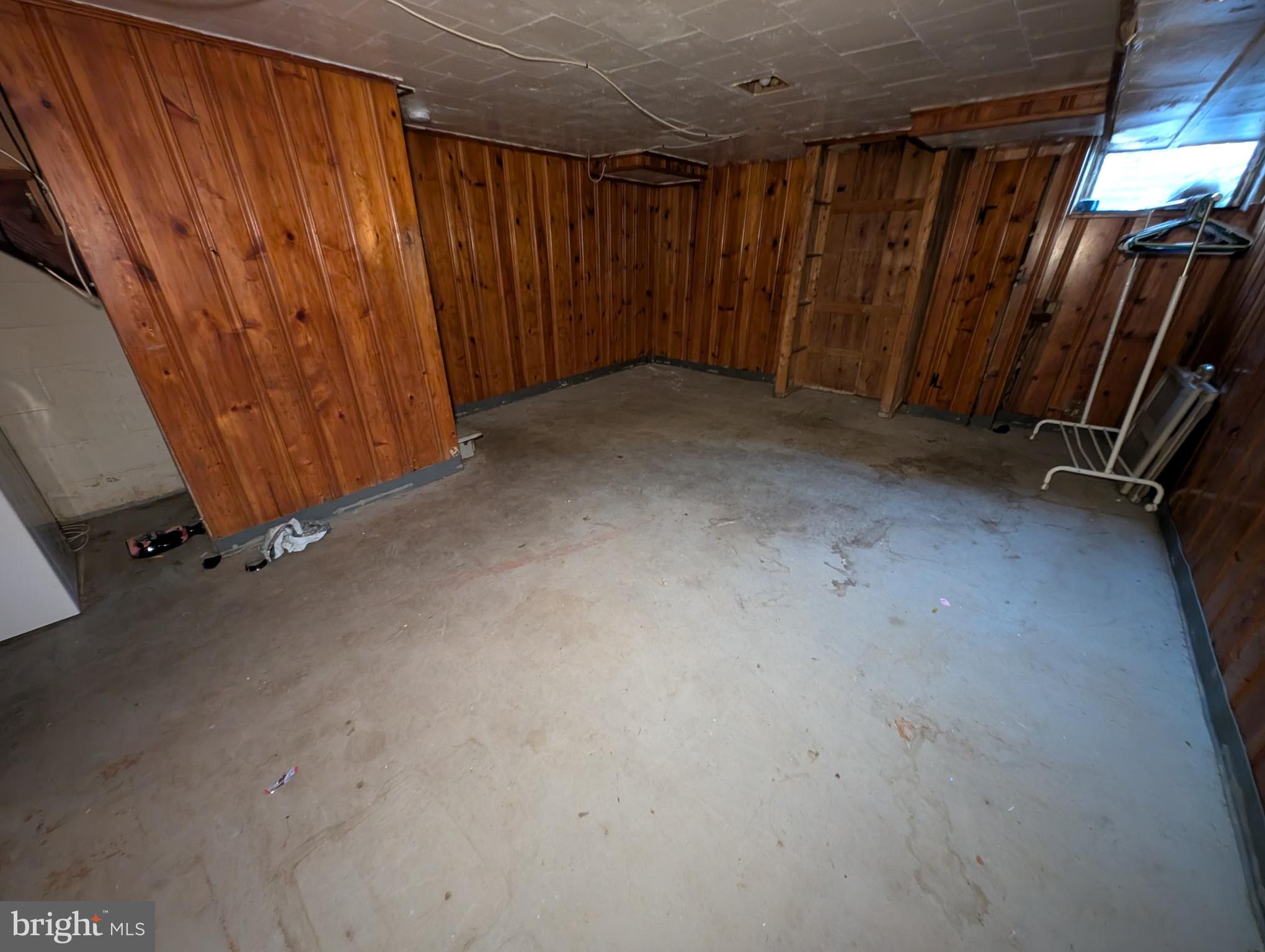 MIDDLESEX - Residential