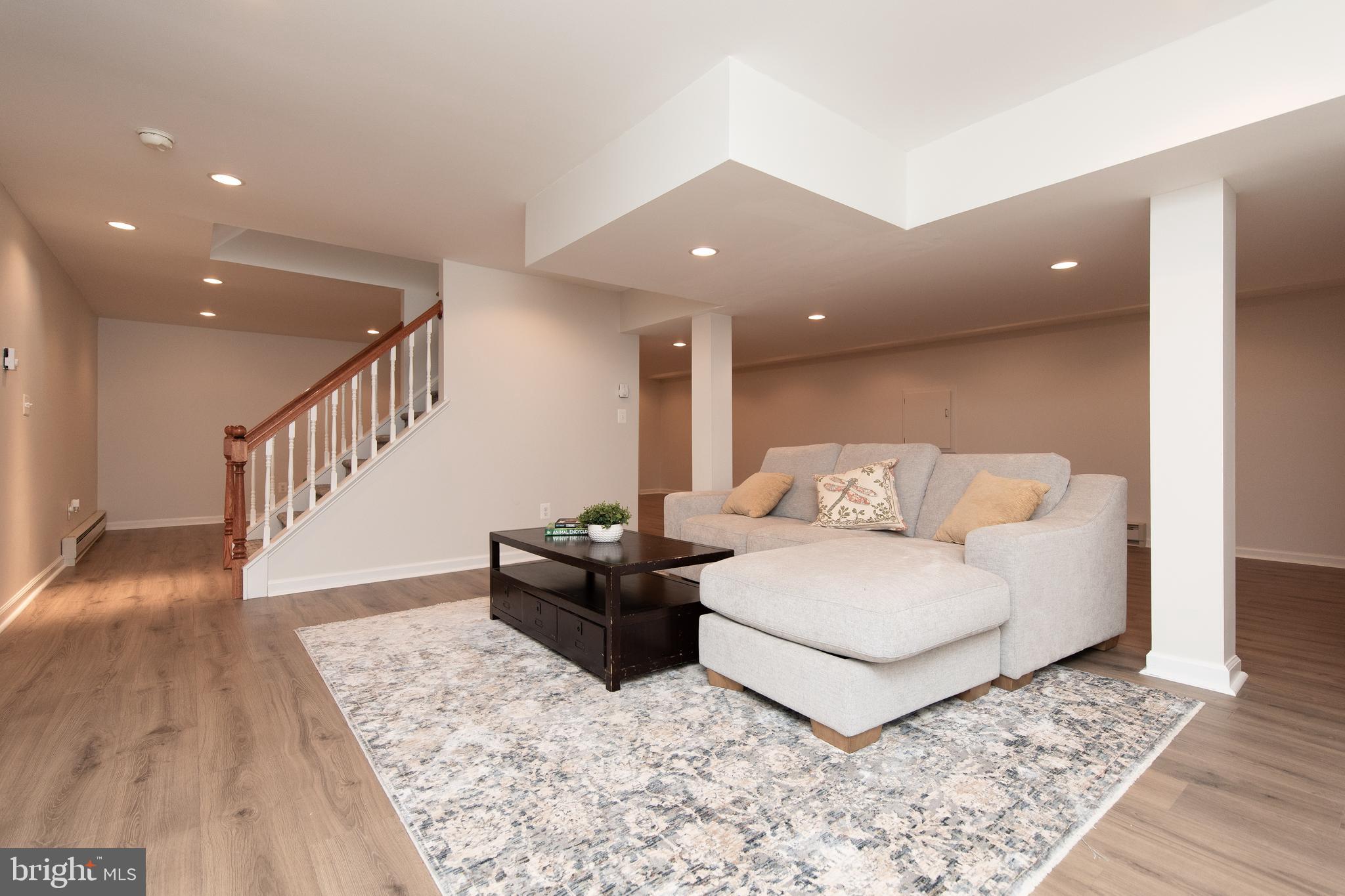 CARDINAL VIEW - Residential