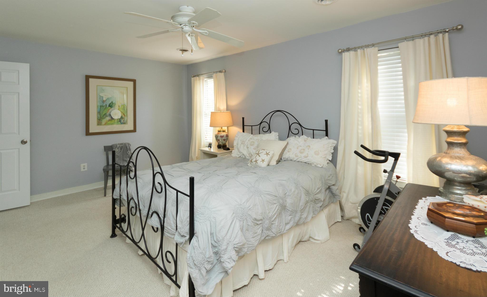 SOUTHWOODS - Residential