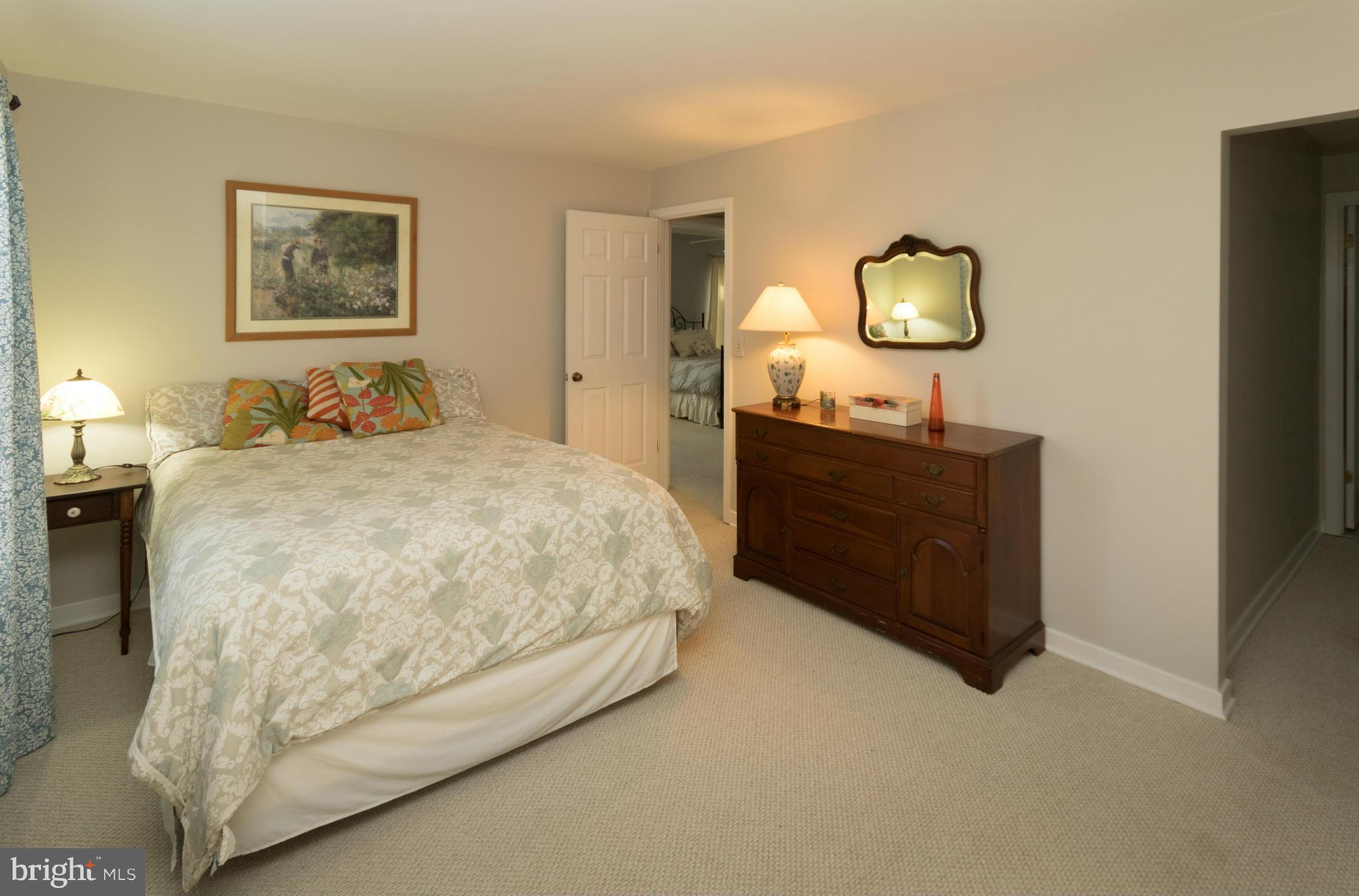 SOUTHWOODS - Residential