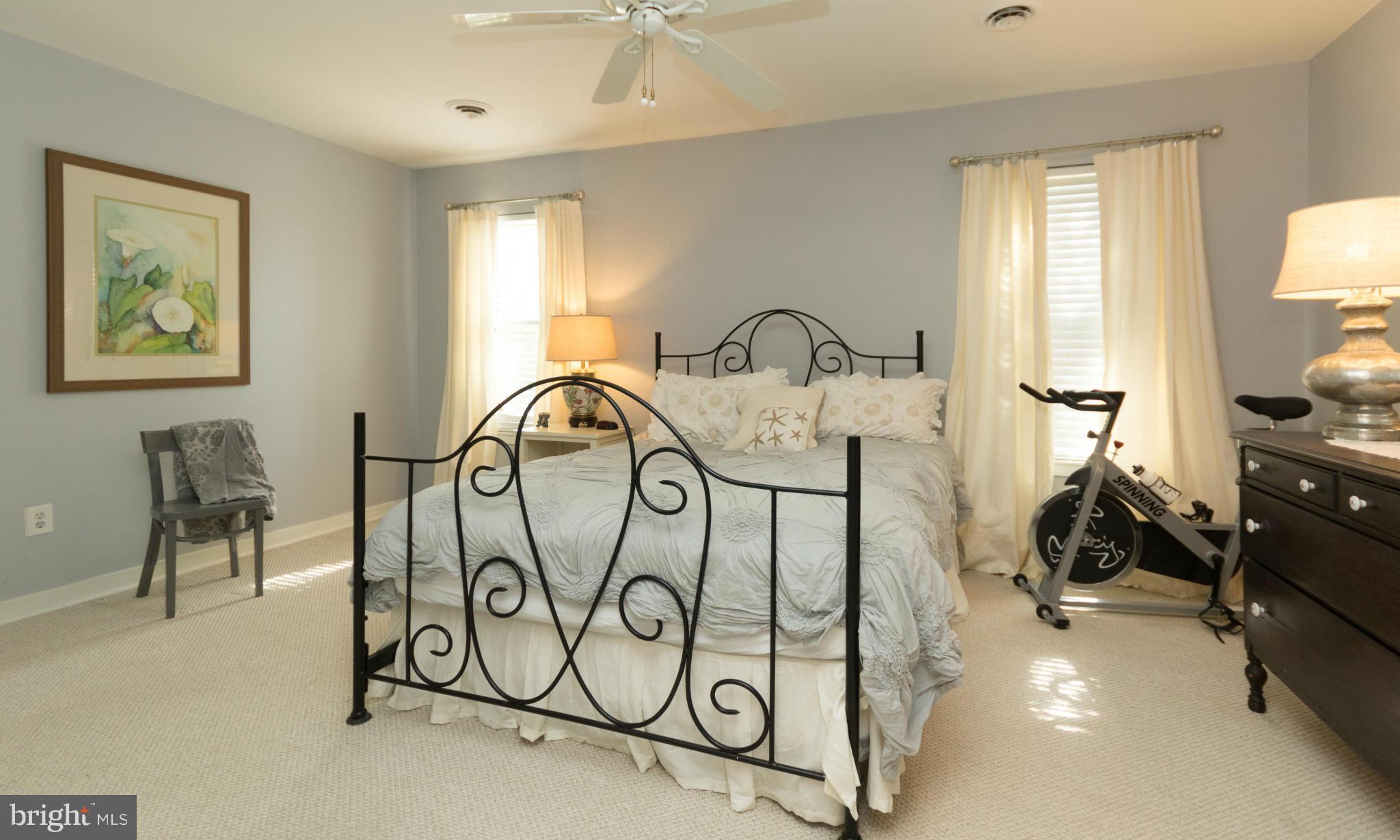 SOUTHWOODS - Residential