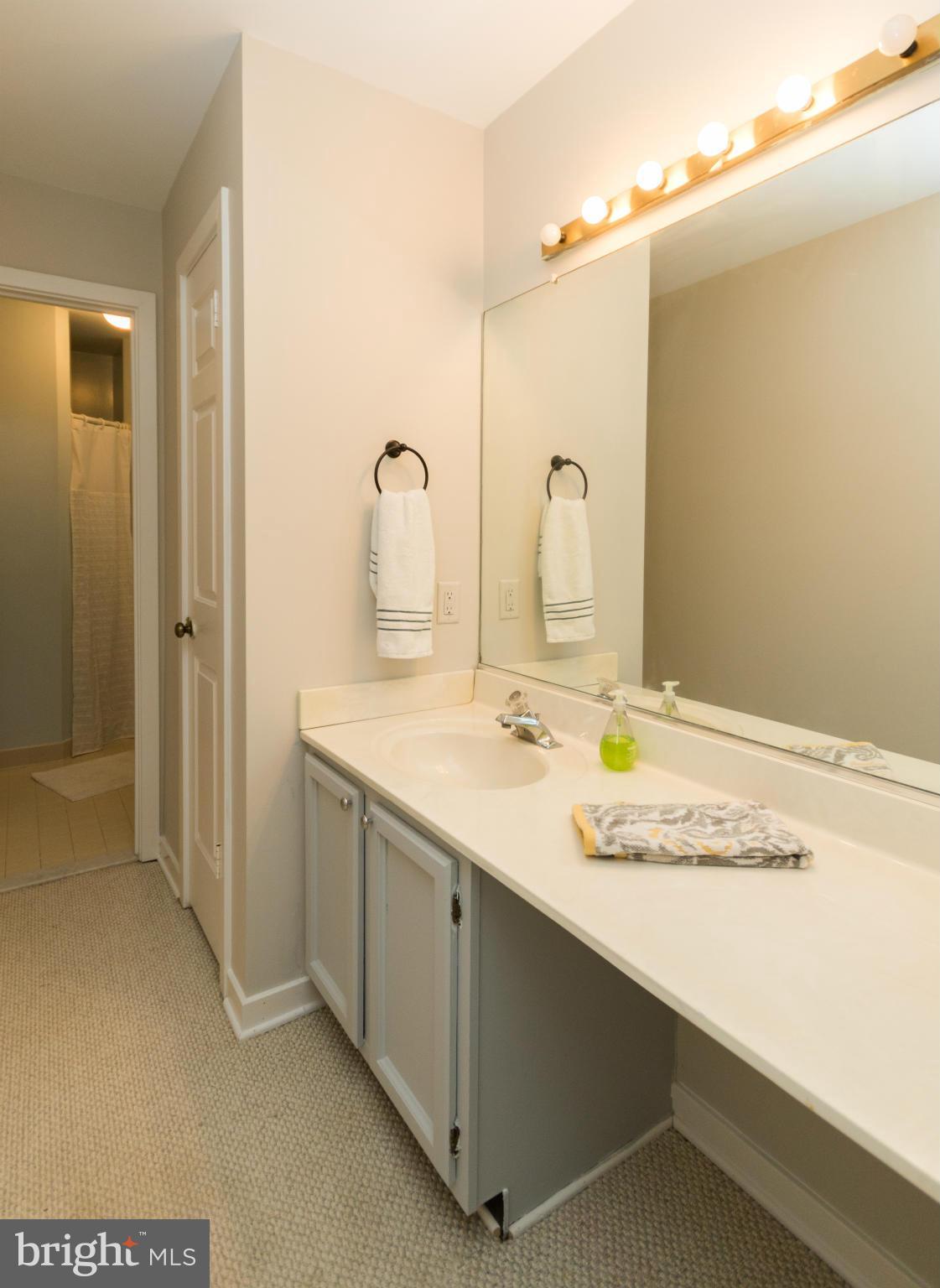 SOUTHWOODS - Residential