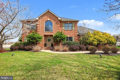 2613 HUNTFIELD DRIVE YORK PA 17404