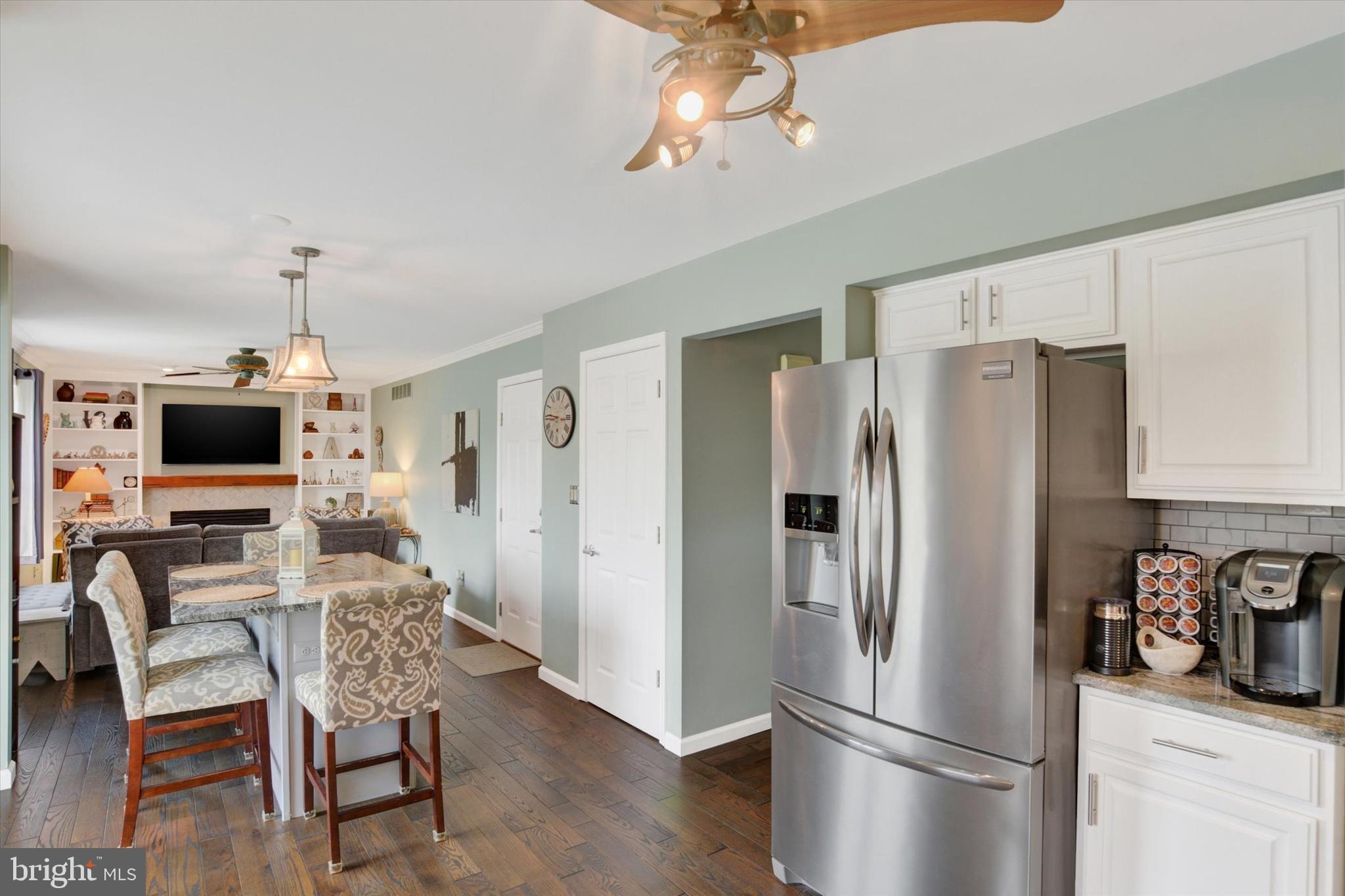 HUNTERS RUN - Residential