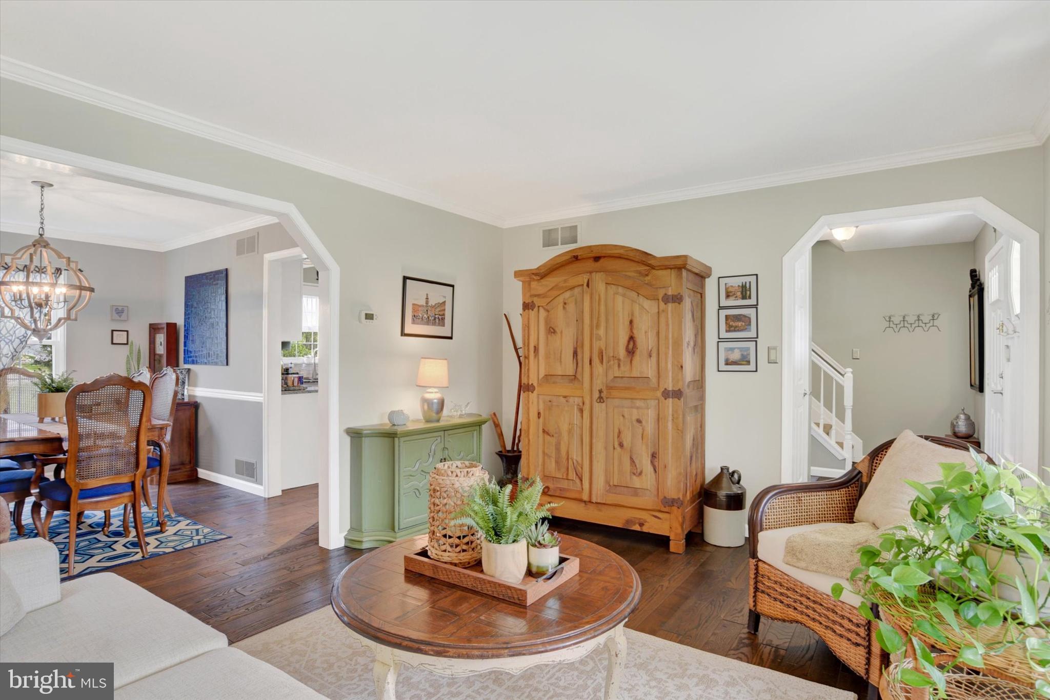 HUNTERS RUN - Residential