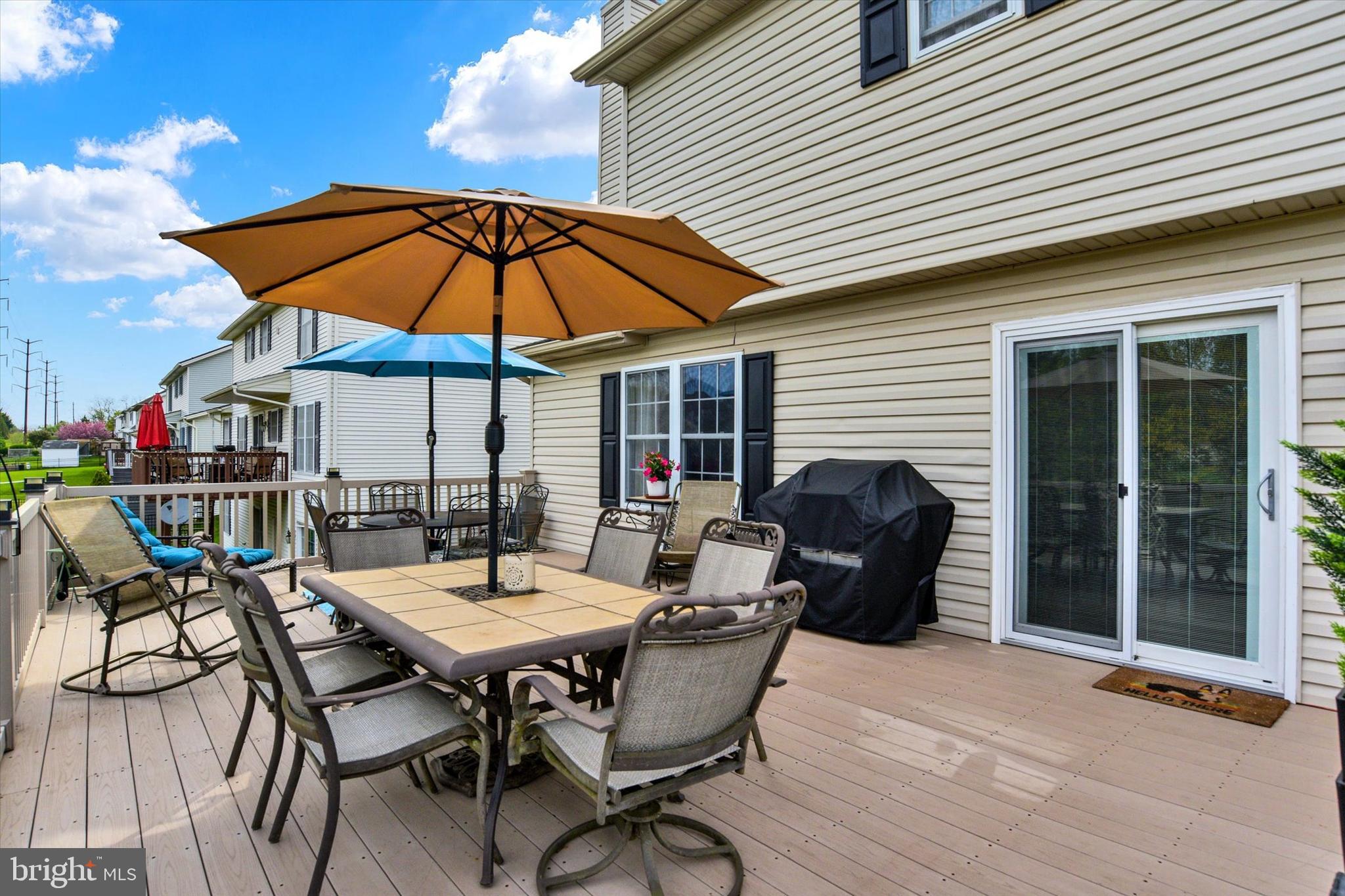 HUNTERS RUN - Residential