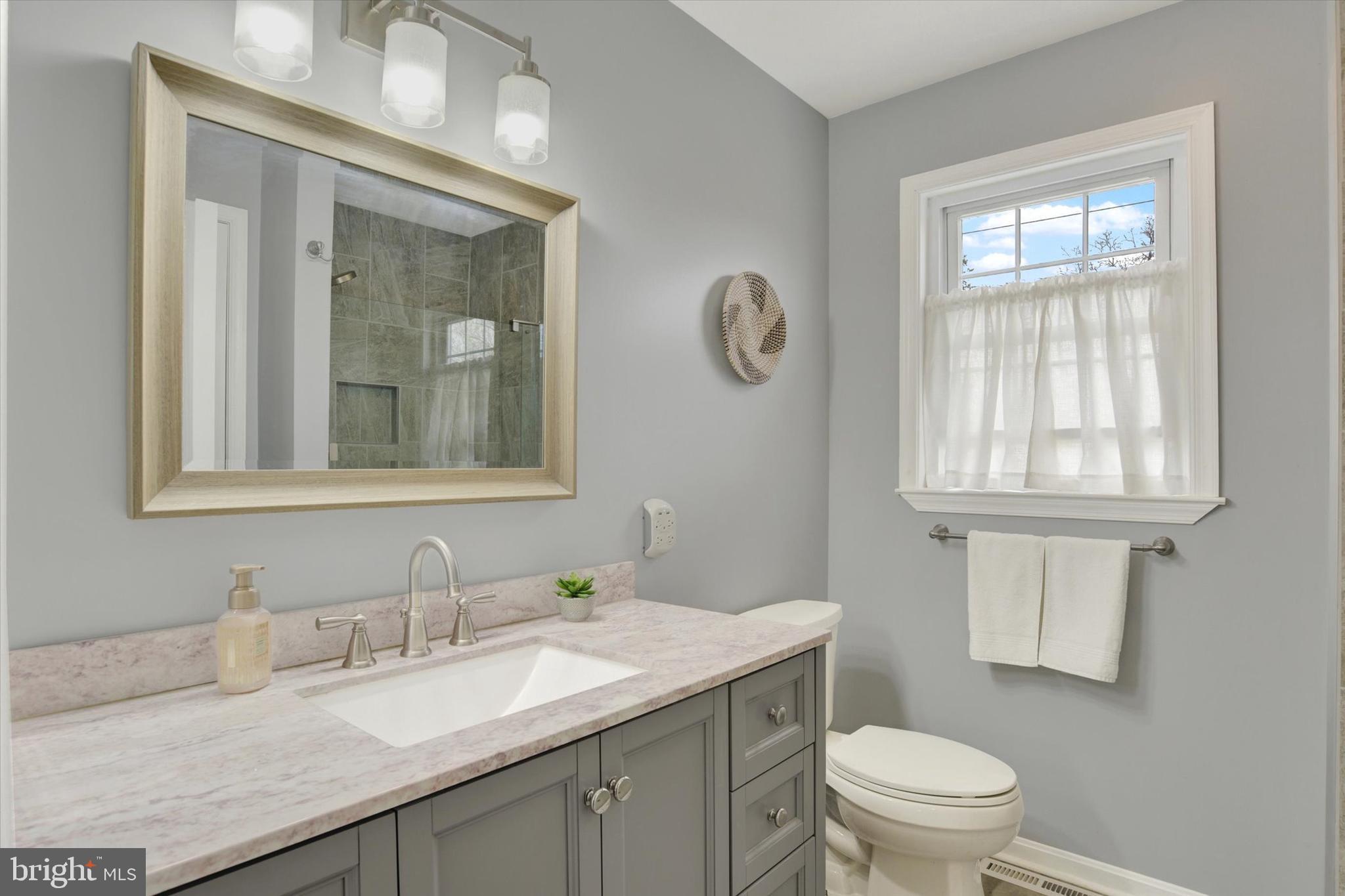 HUNTERS RUN - Residential