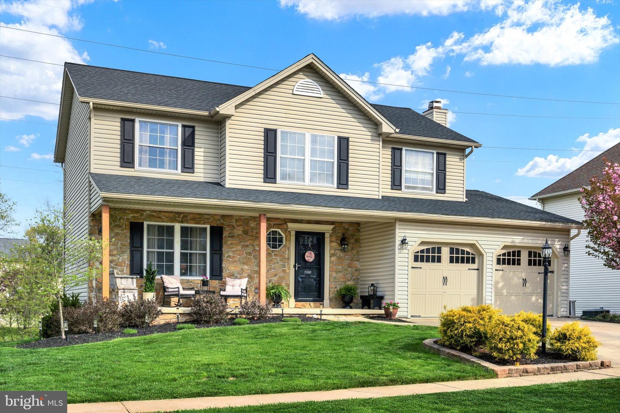 HUNTERS RUN - Residential