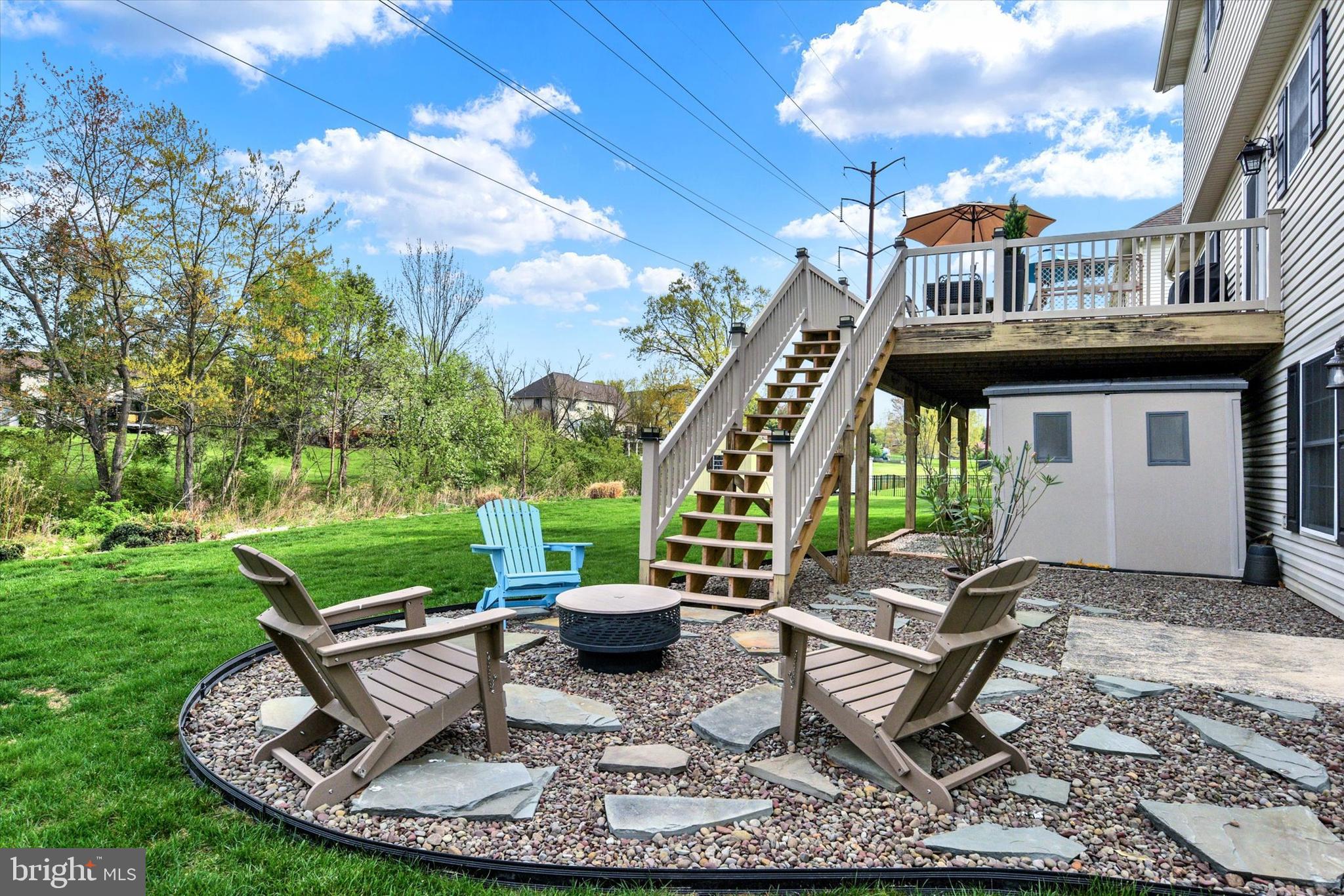 HUNTERS RUN - Residential