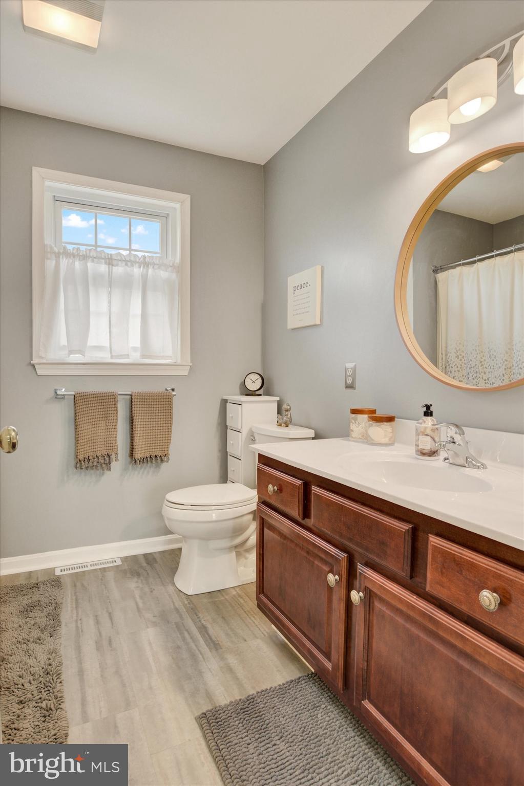 HUNTERS RUN - Residential