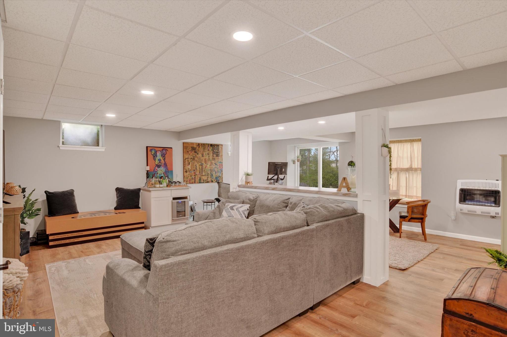 HUNTERS RUN - Residential