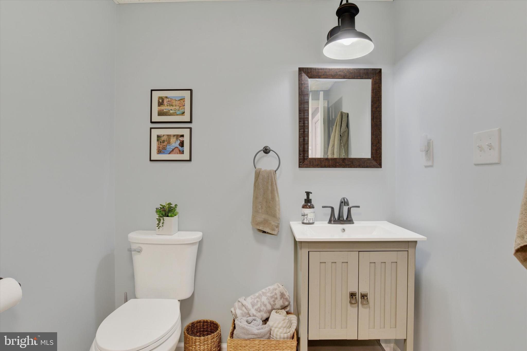 HUNTERS RUN - Residential