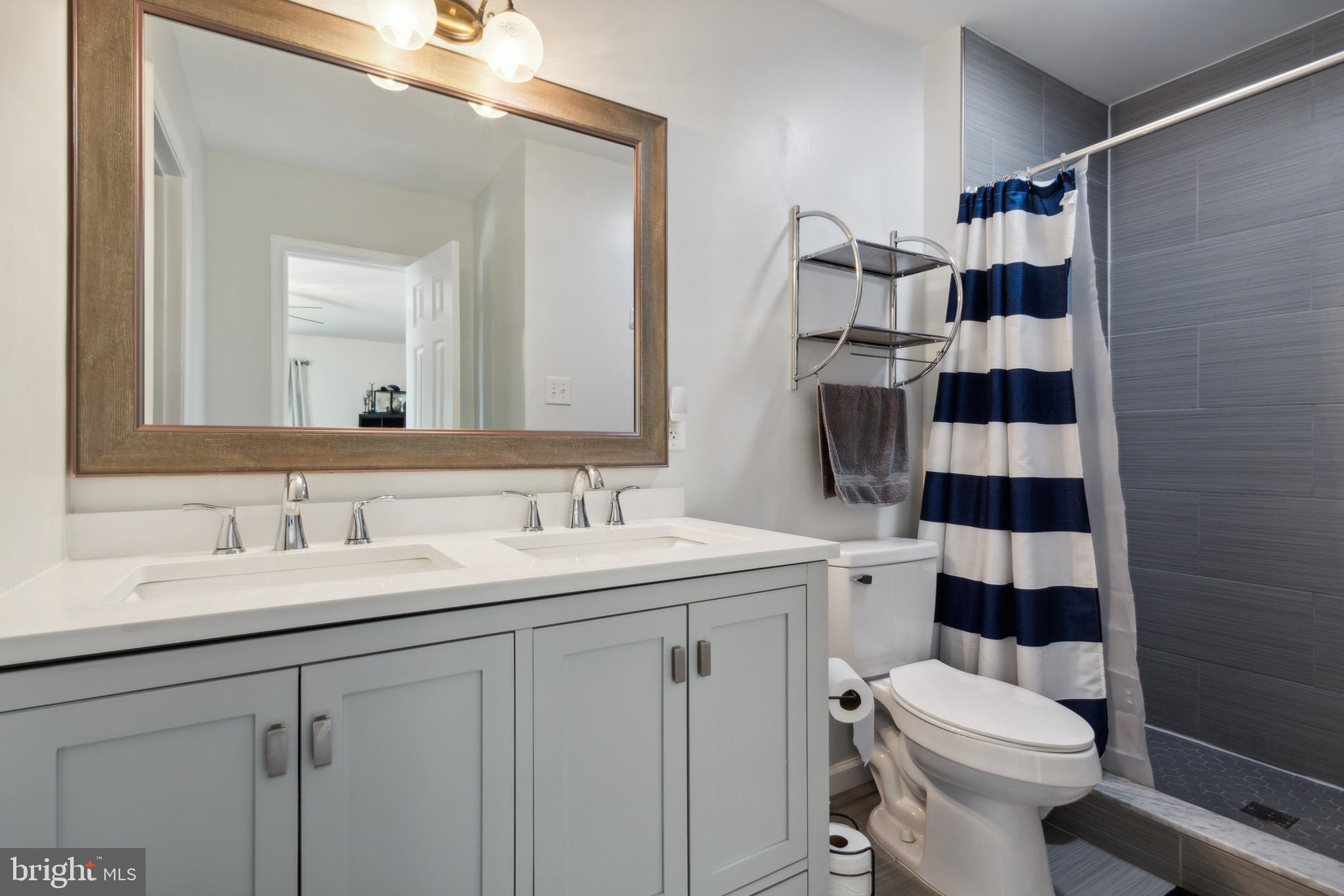 KENDALLWOOD ESTATES - Residential