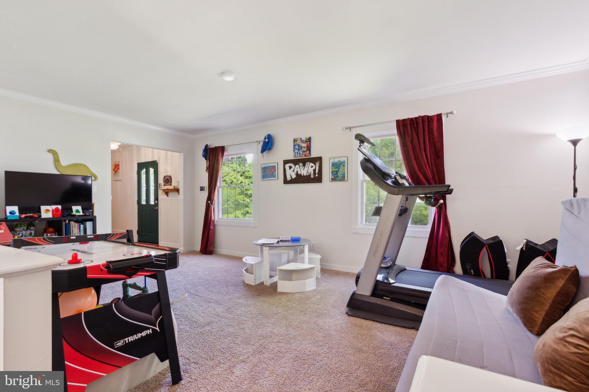 KENDALLWOOD ESTATES - Residential