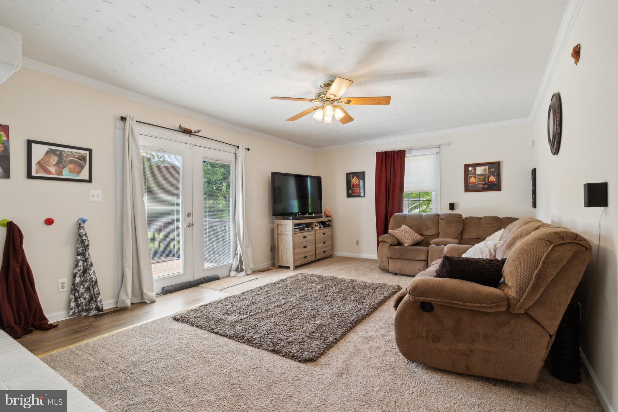 KENDALLWOOD ESTATES - Residential