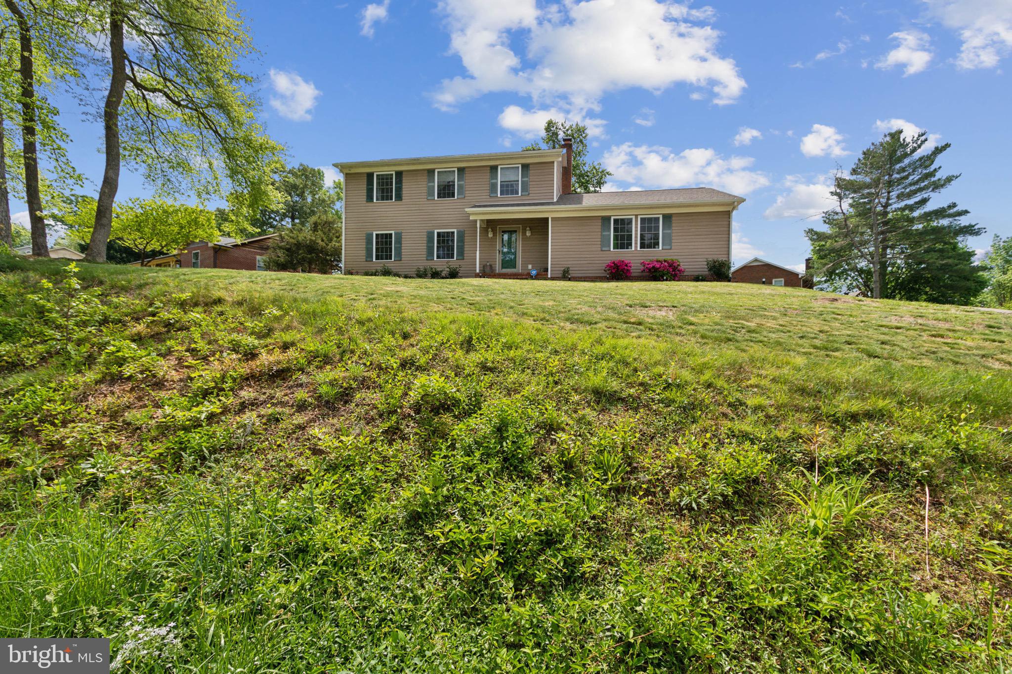 KENDALLWOOD ESTATES - Residential