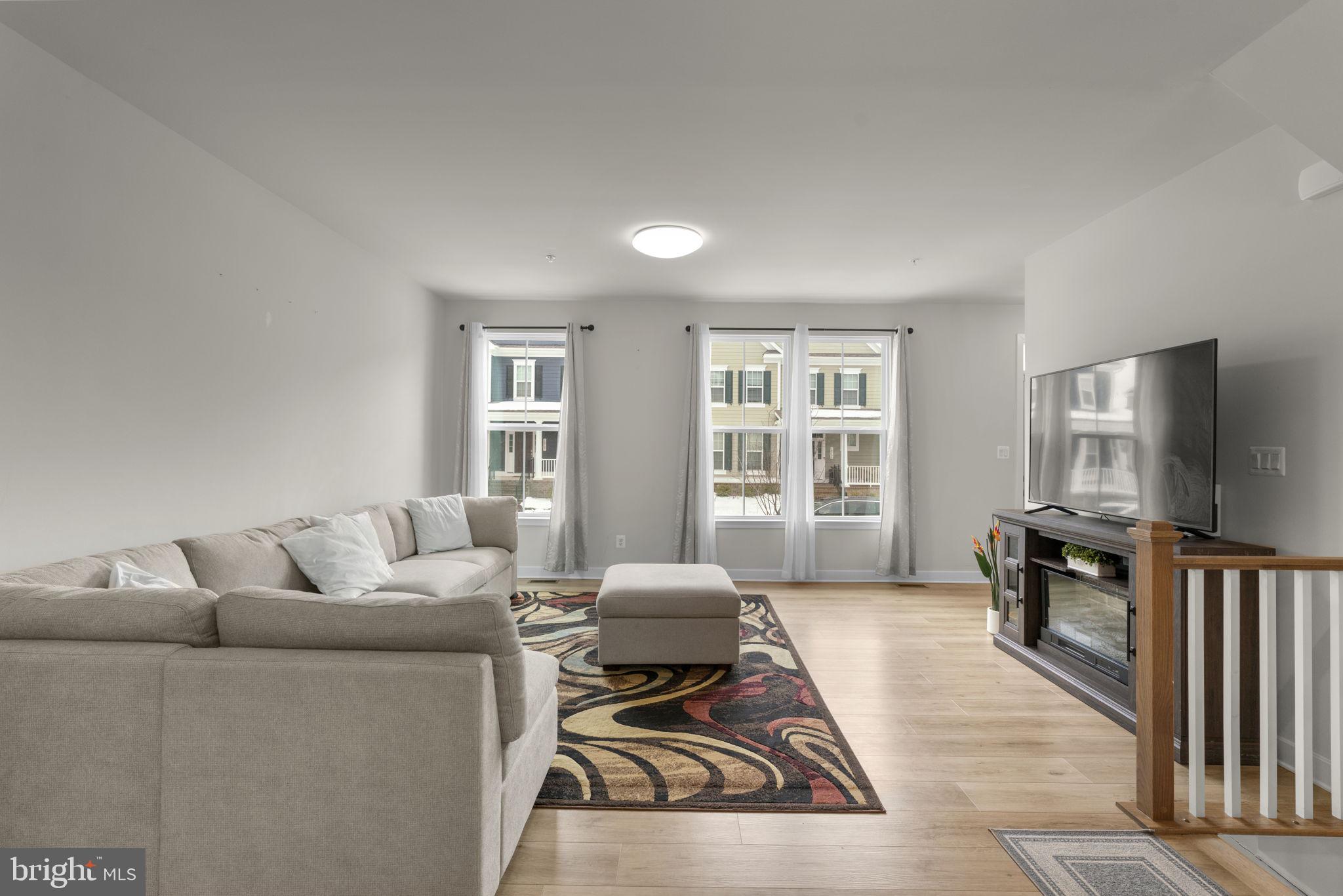 GREENLEIGH AT CROSSROADS - Residential