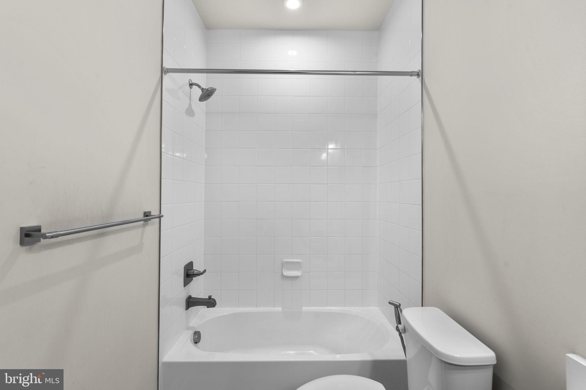 GREENLEIGH AT CROSSROADS - Residential