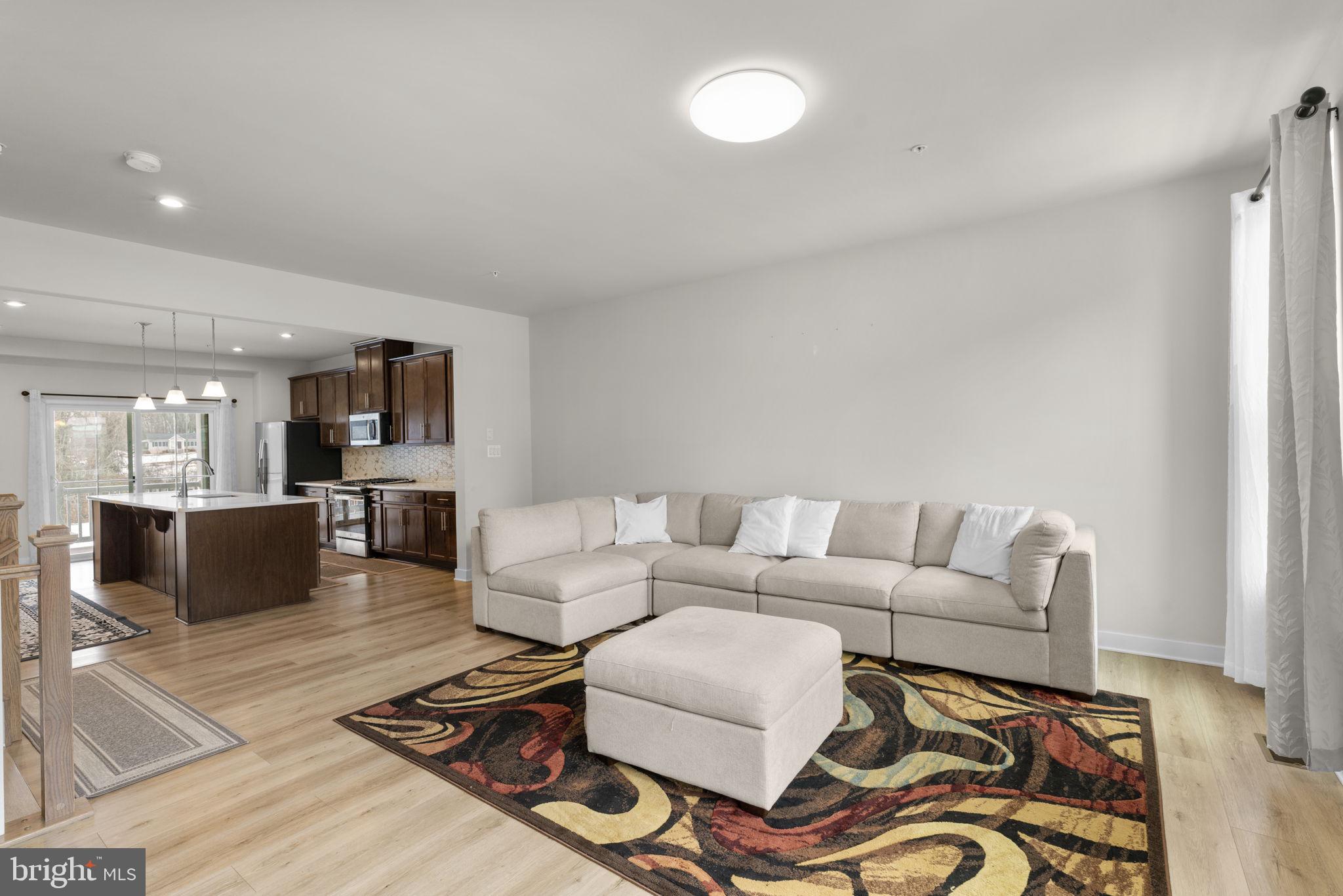 GREENLEIGH AT CROSSROADS - Residential