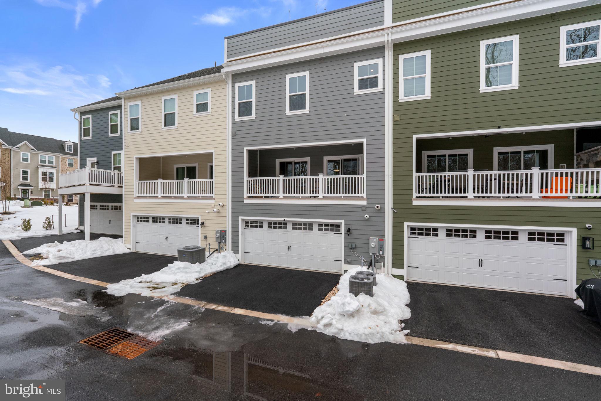 GREENLEIGH AT CROSSROADS - Residential