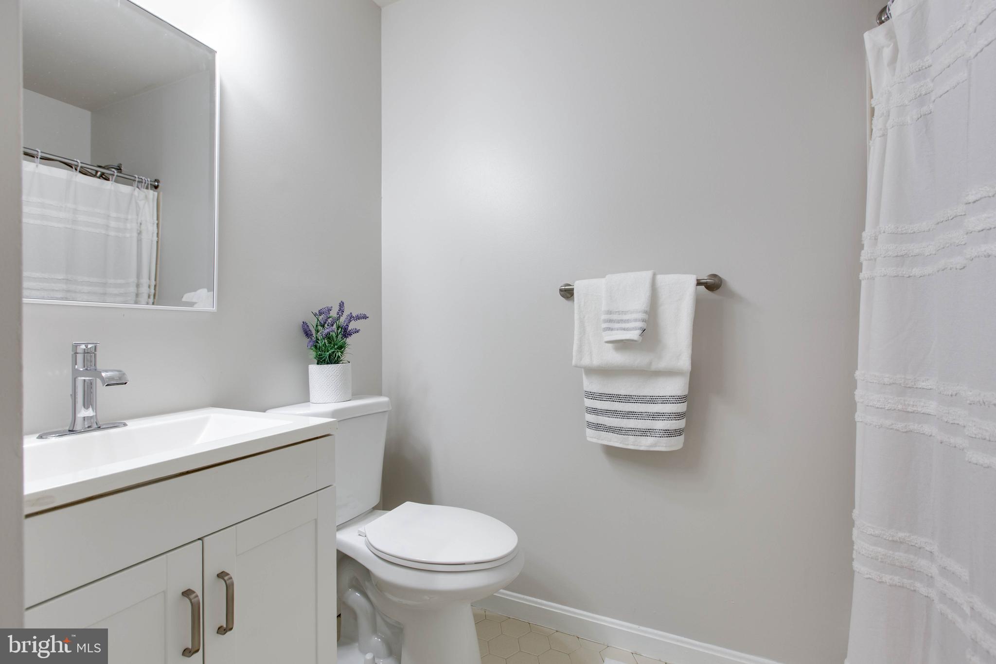 ELLICOTT MEADOWS - Residential