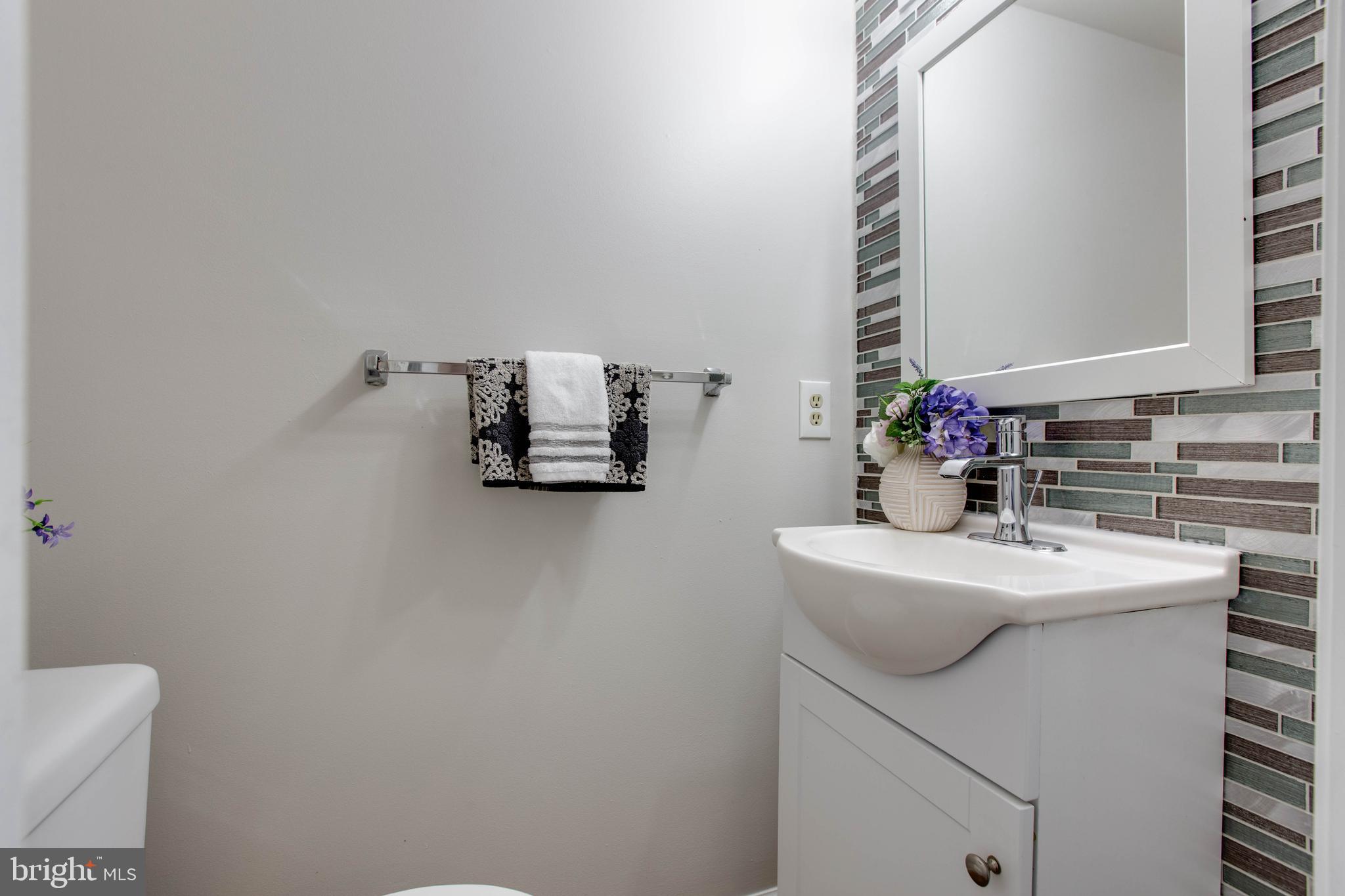 ELLICOTT MEADOWS - Residential