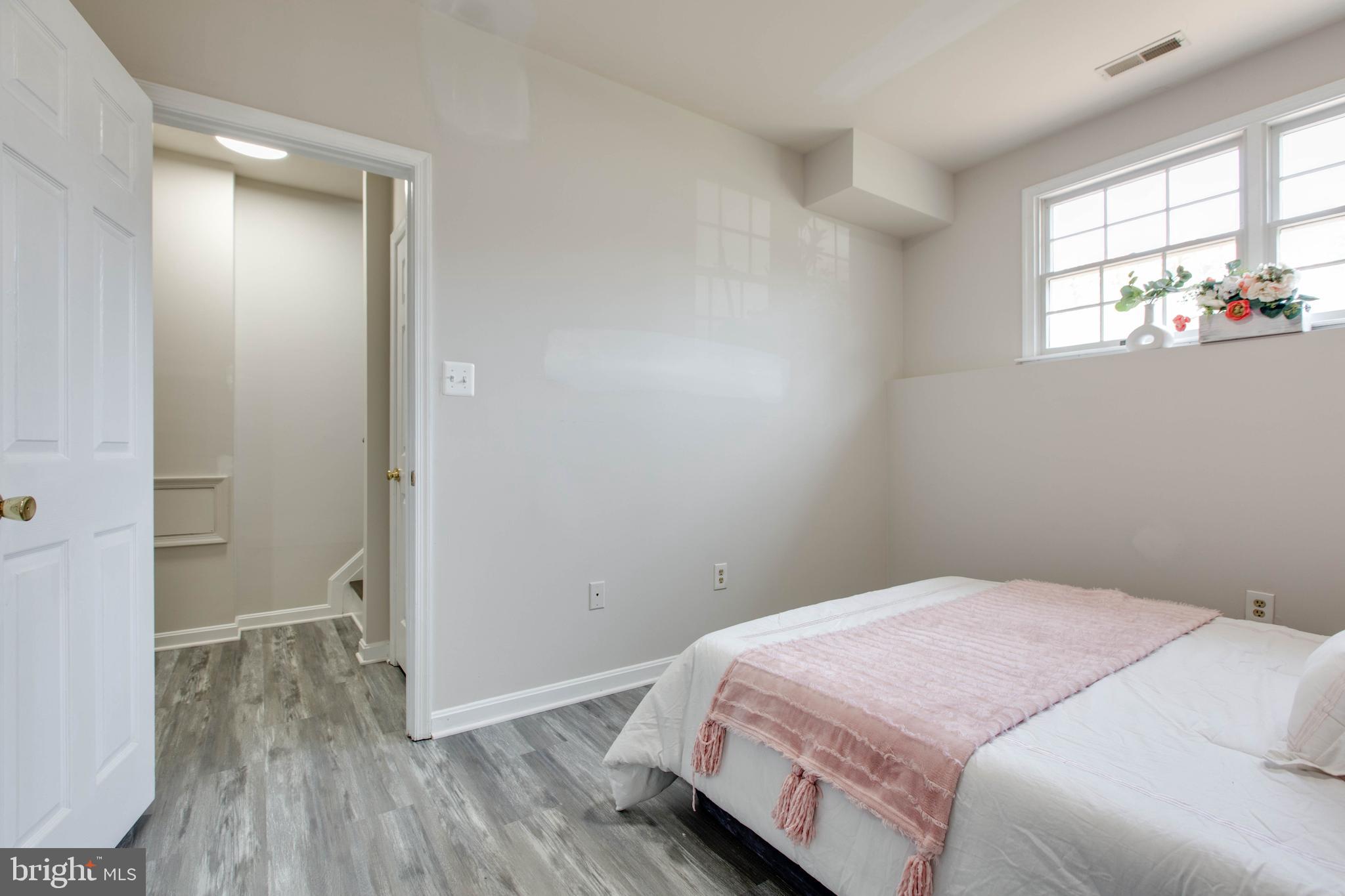 ELLICOTT MEADOWS - Residential