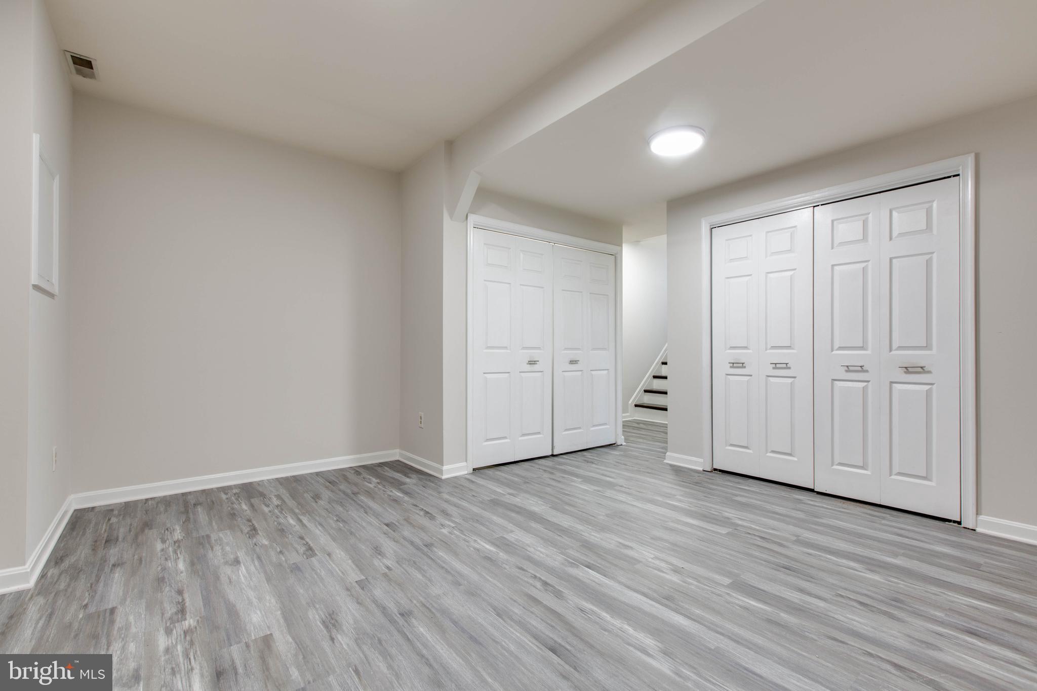 ELLICOTT MEADOWS - Residential