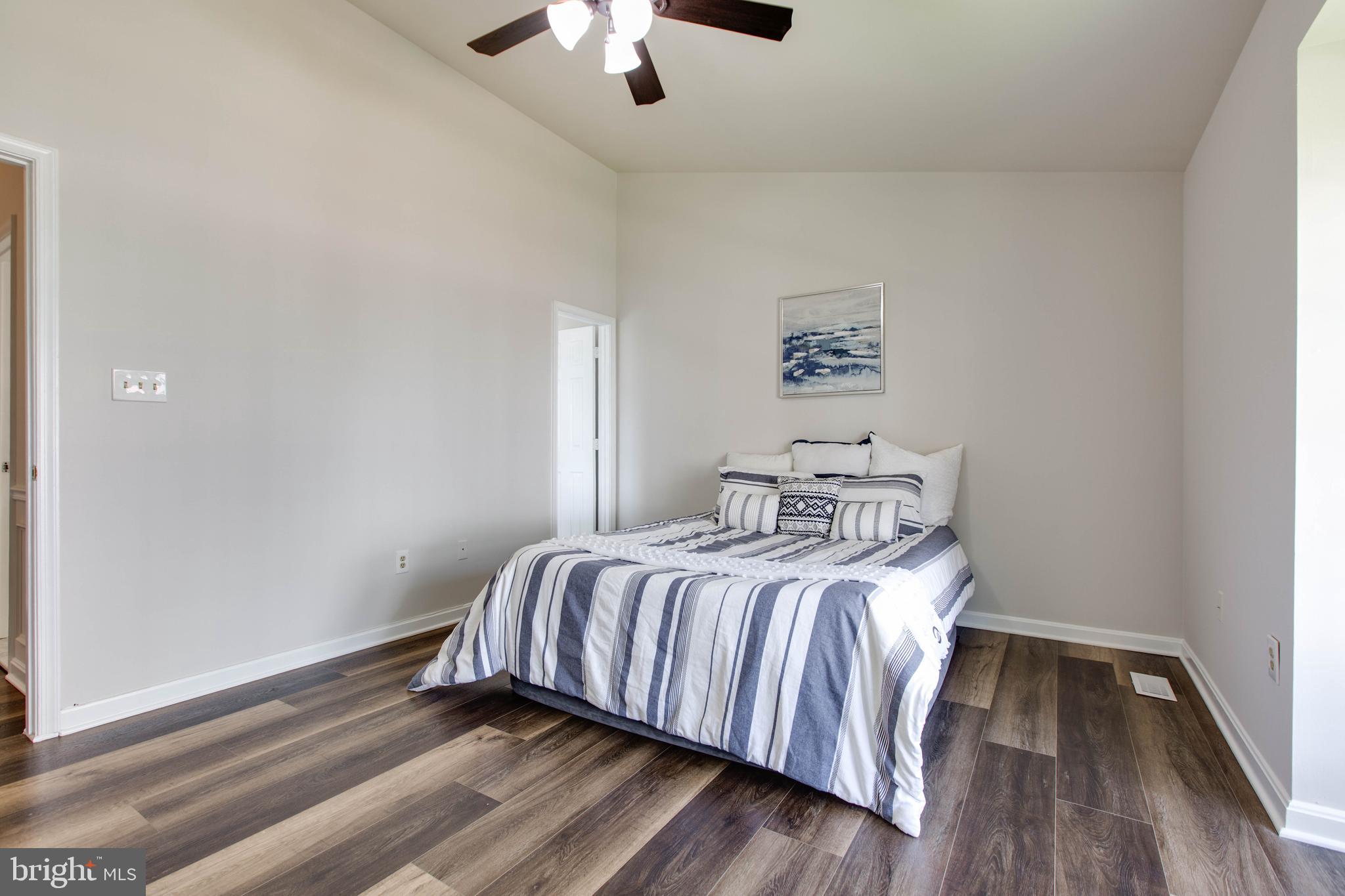 ELLICOTT MEADOWS - Residential