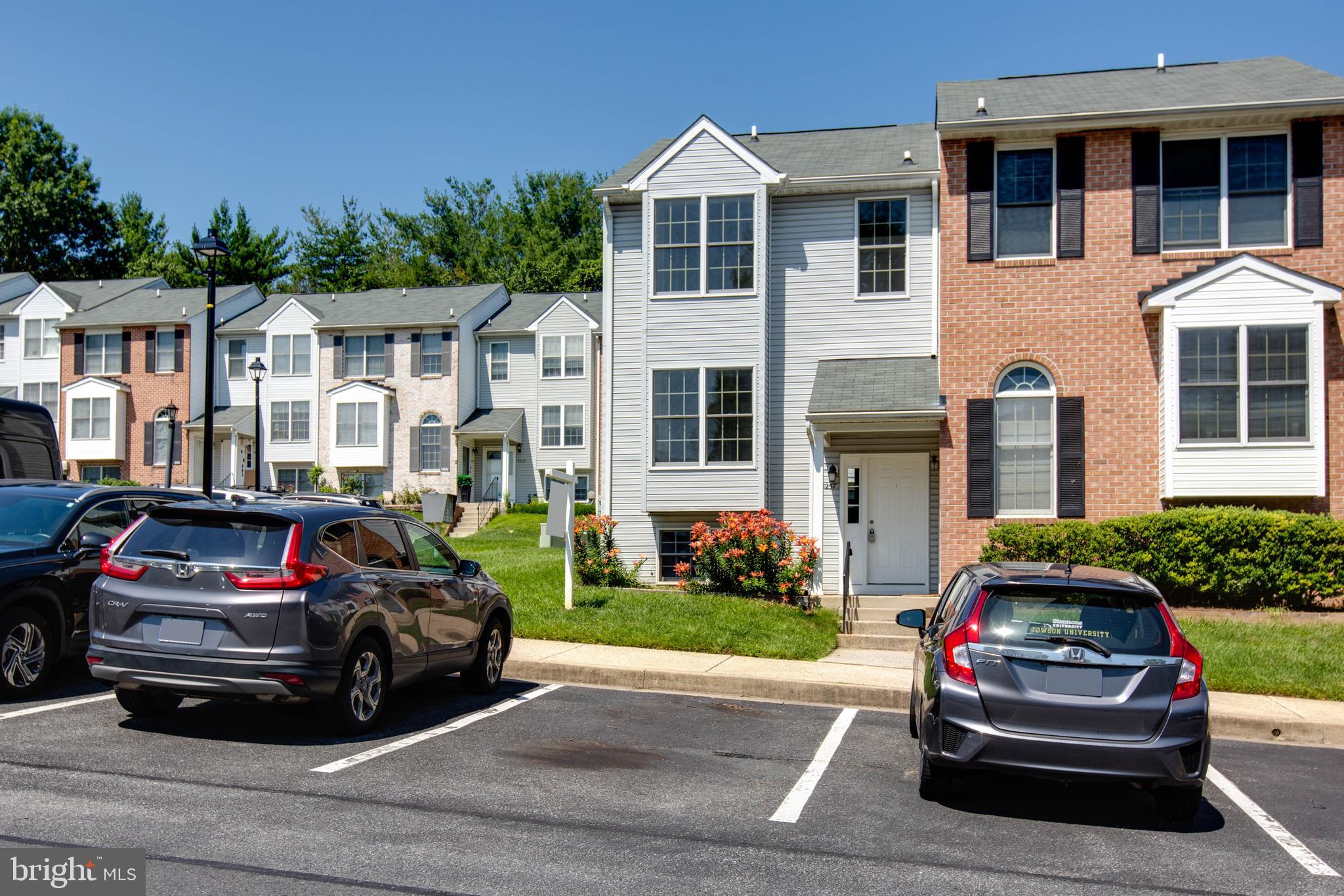 ELLICOTT MEADOWS - Residential