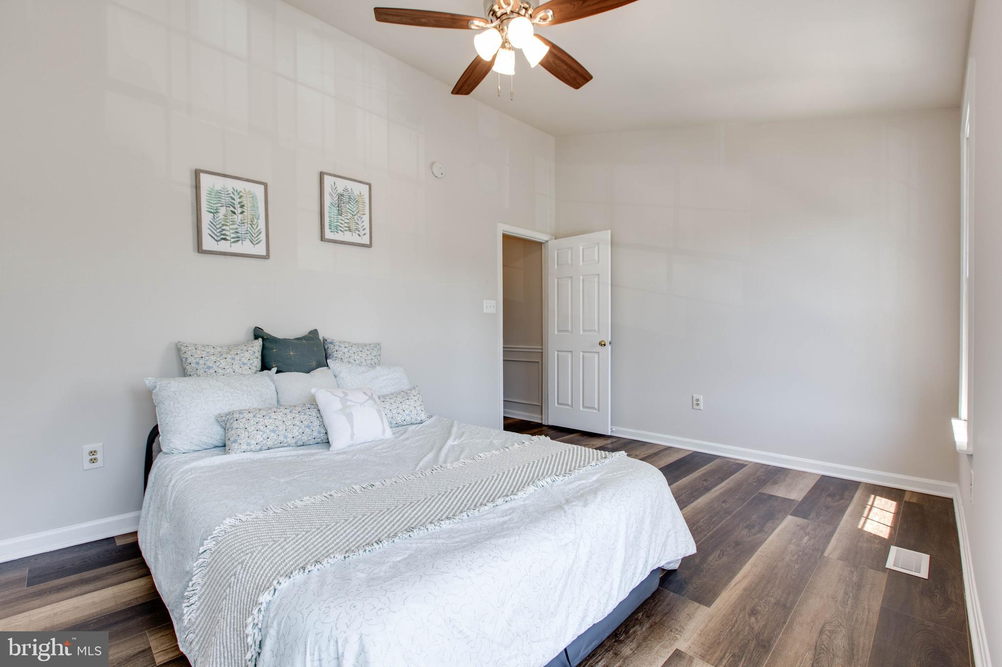 ELLICOTT MEADOWS - Residential