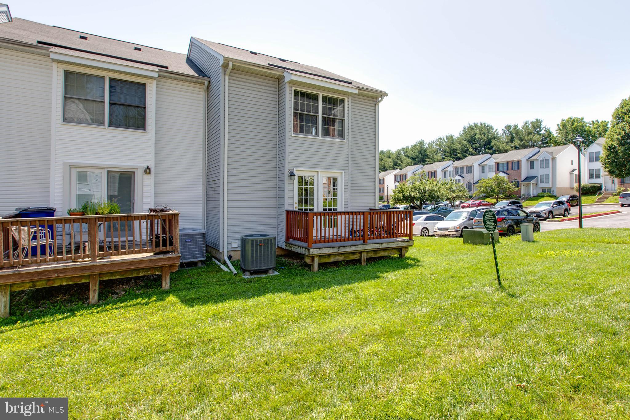 ELLICOTT MEADOWS - Residential