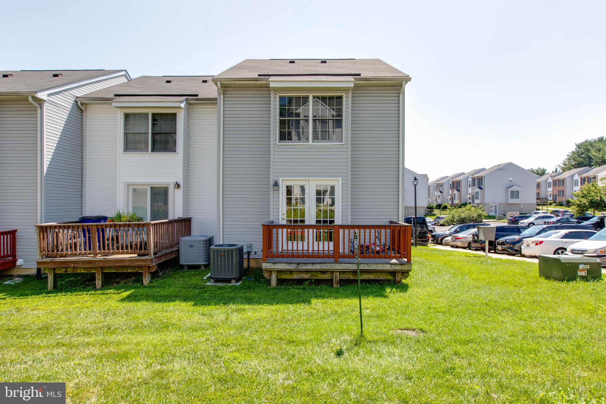 ELLICOTT MEADOWS - Residential