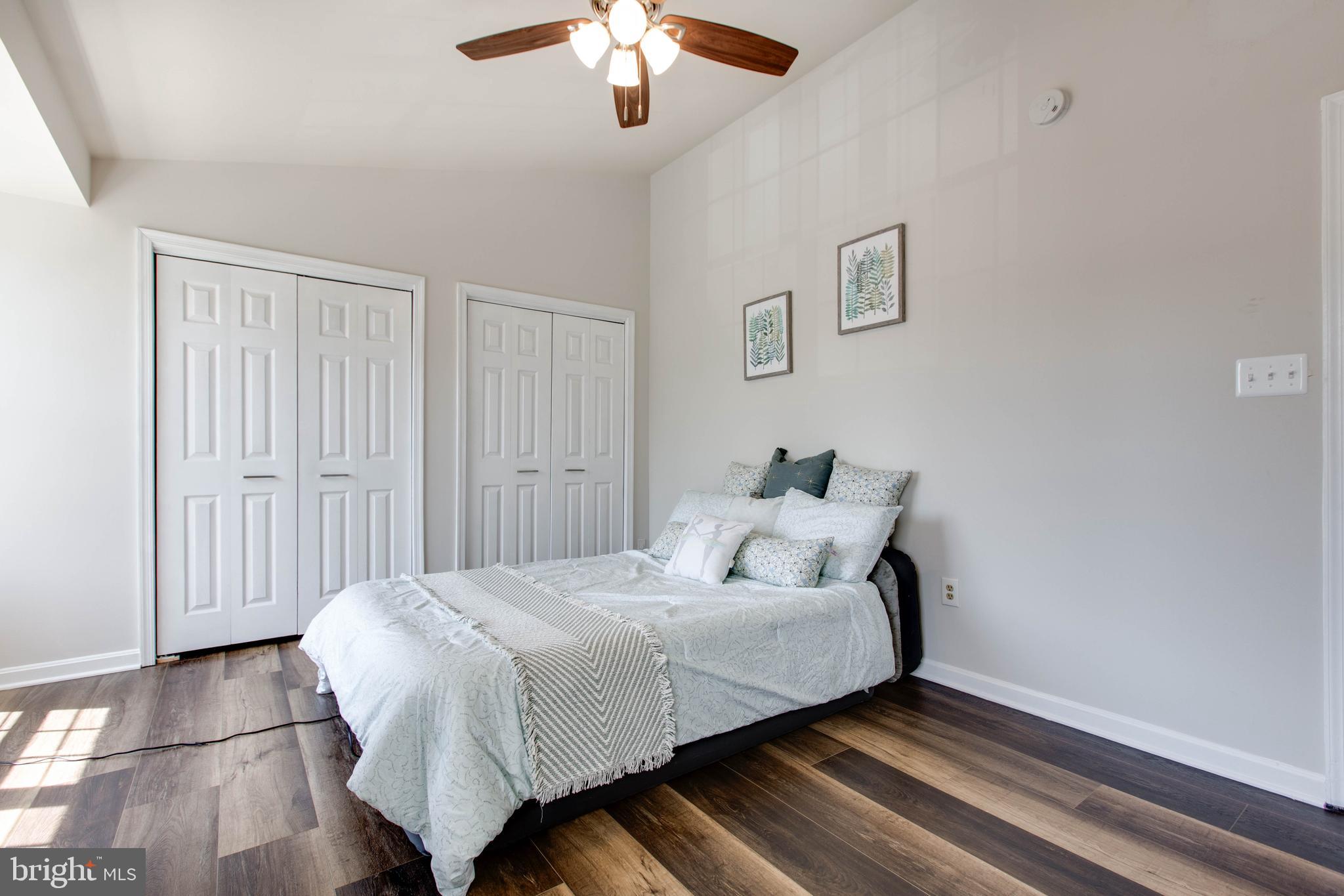 ELLICOTT MEADOWS - Residential