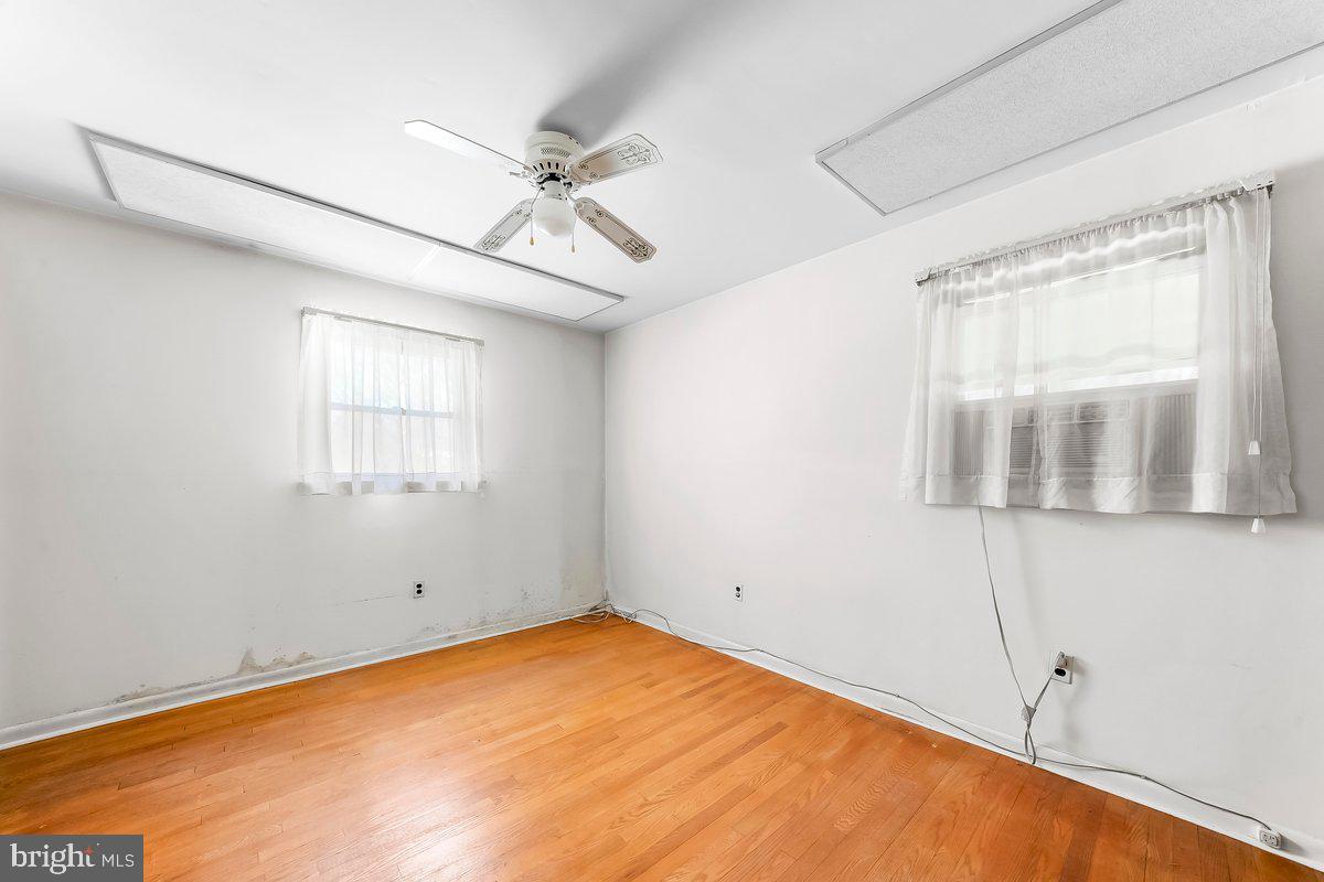 SPRINGFIELD - Residential