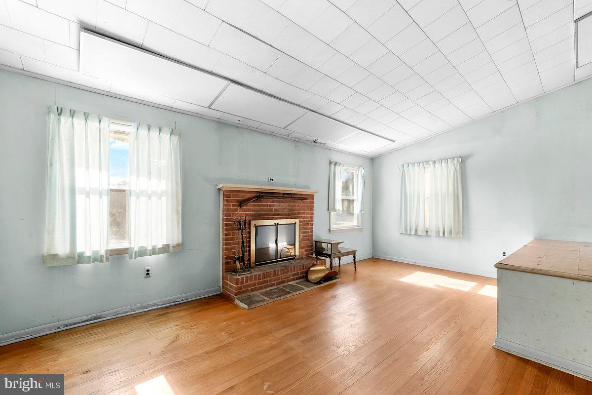 SPRINGFIELD - Residential