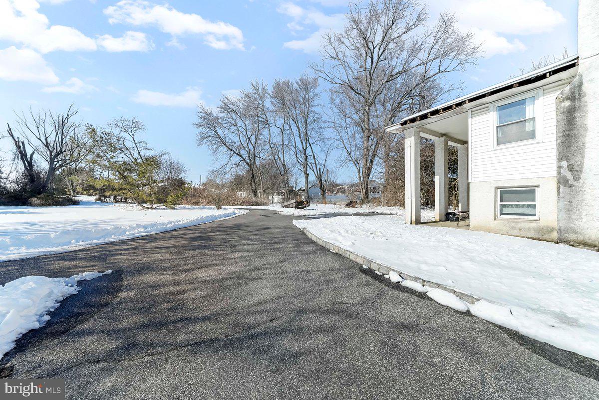 SPRINGFIELD - Residential