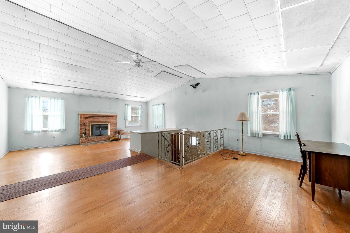 SPRINGFIELD - Residential