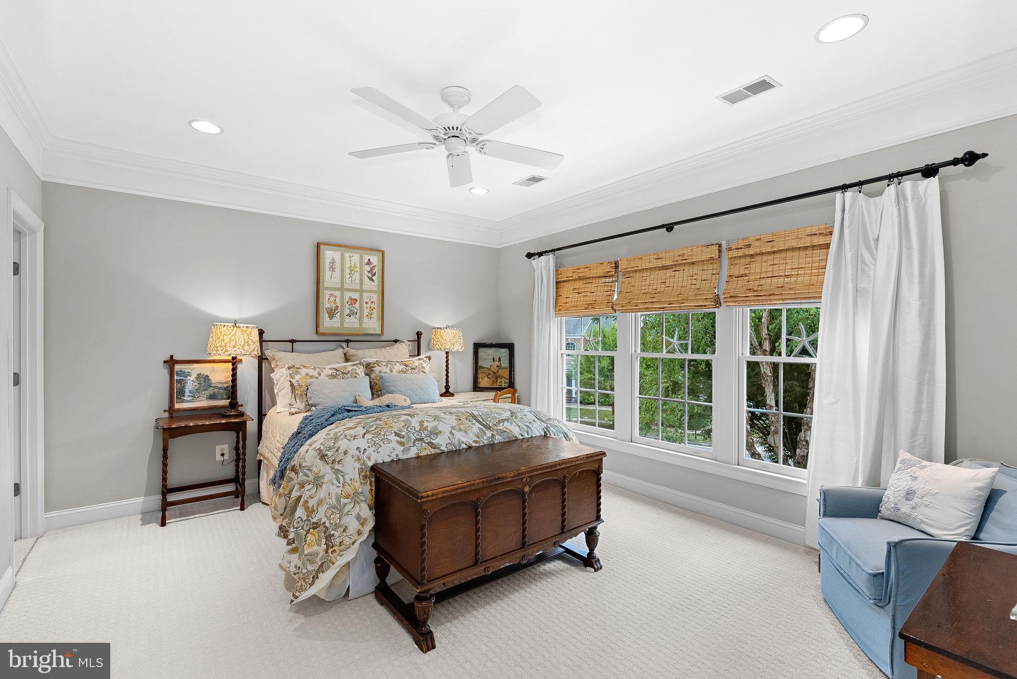 LANSDOWNE ON THE POTOMAC - Residential