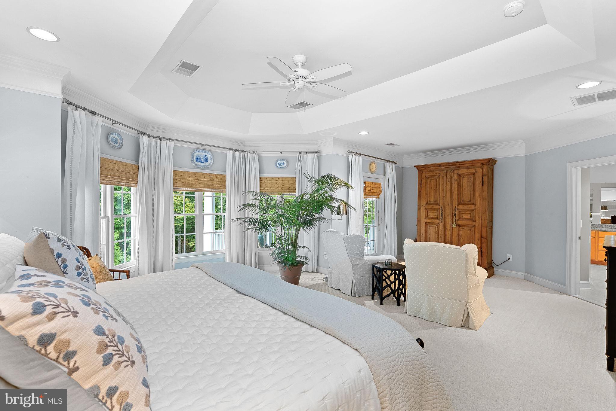 LANSDOWNE ON THE POTOMAC - Residential