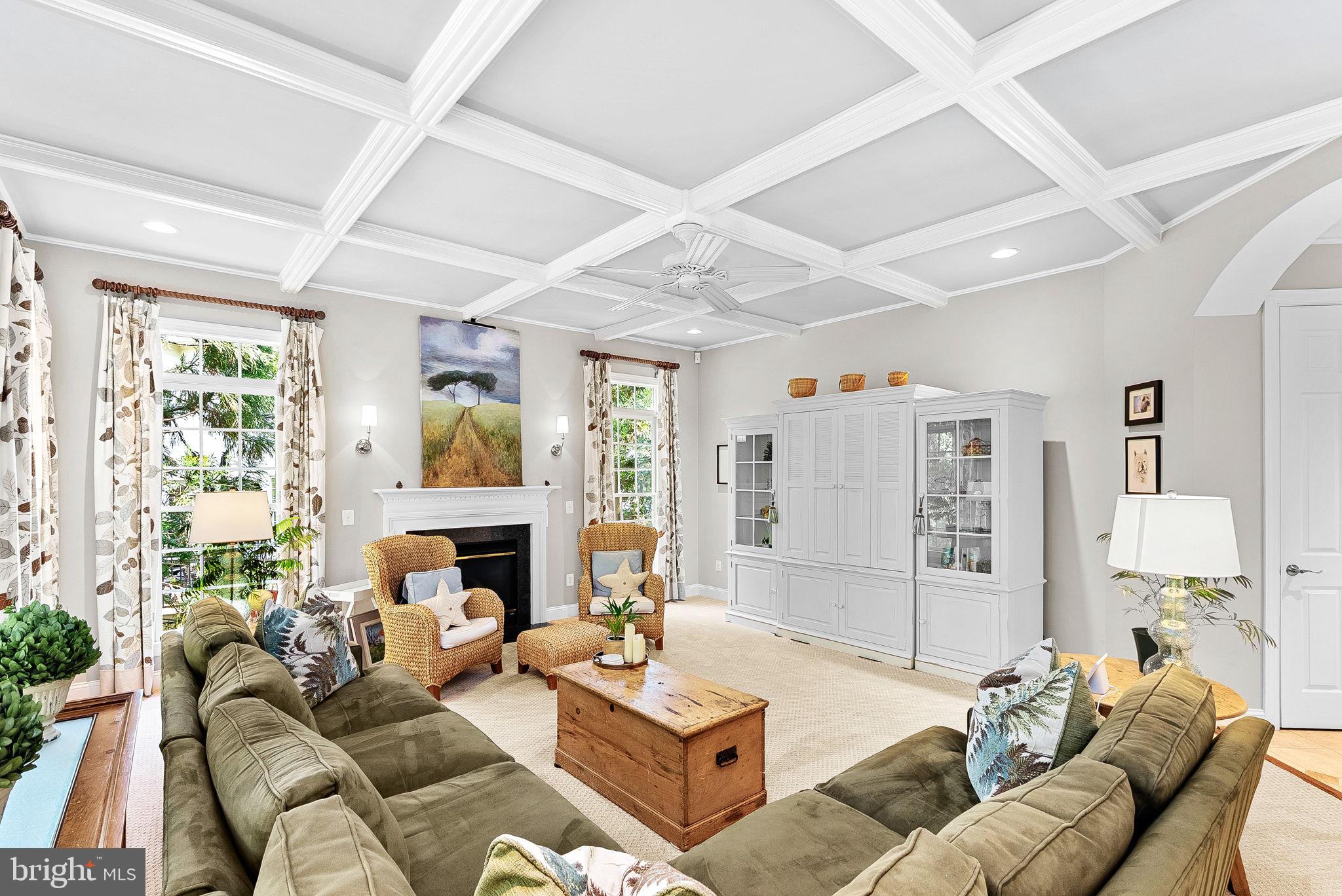 LANSDOWNE ON THE POTOMAC - Residential