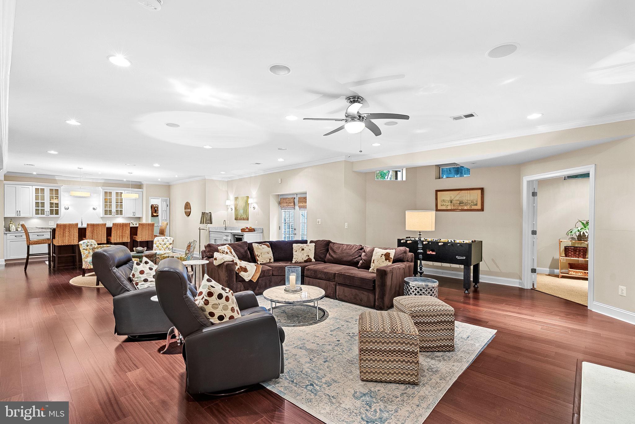 LANSDOWNE ON THE POTOMAC - Residential