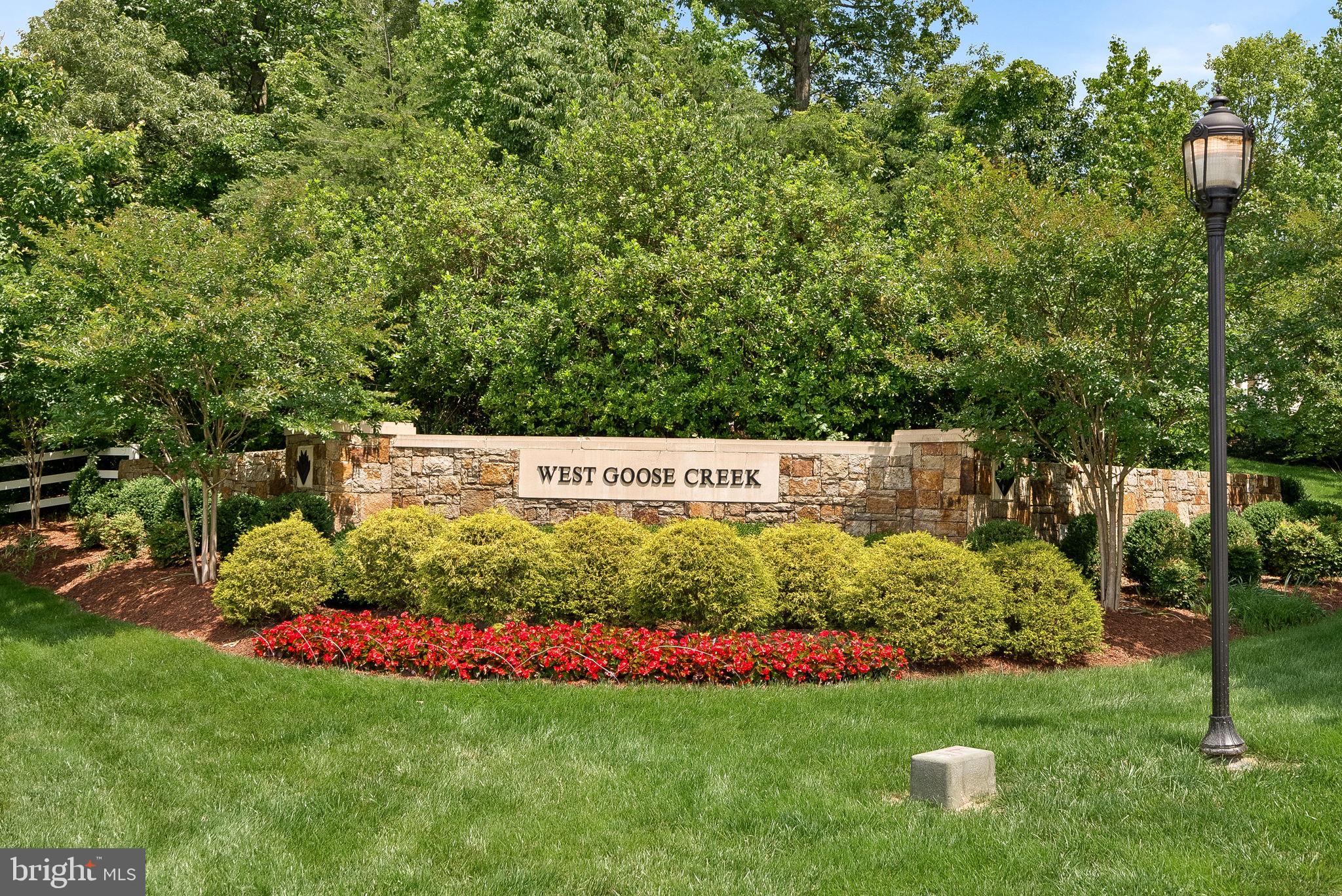 LANSDOWNE ON THE POTOMAC - Residential