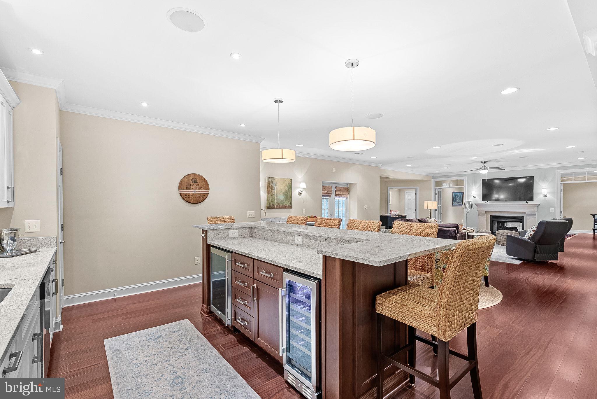 LANSDOWNE ON THE POTOMAC - Residential