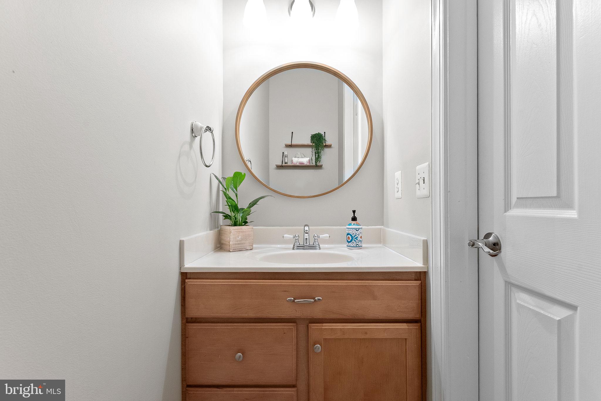 LANSDOWNE ON THE POTOMAC - Residential