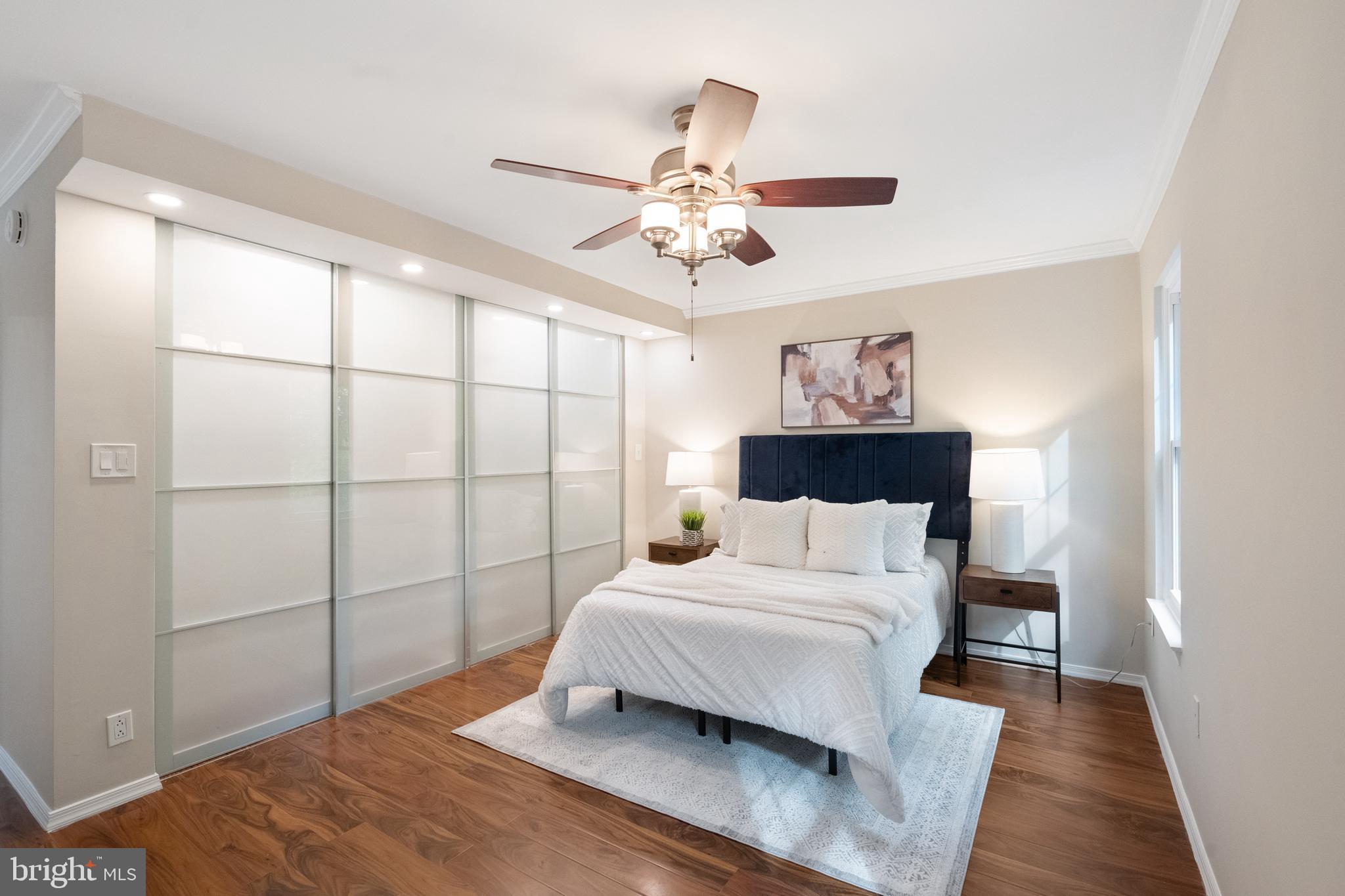 LAKE RIDGE - Residential