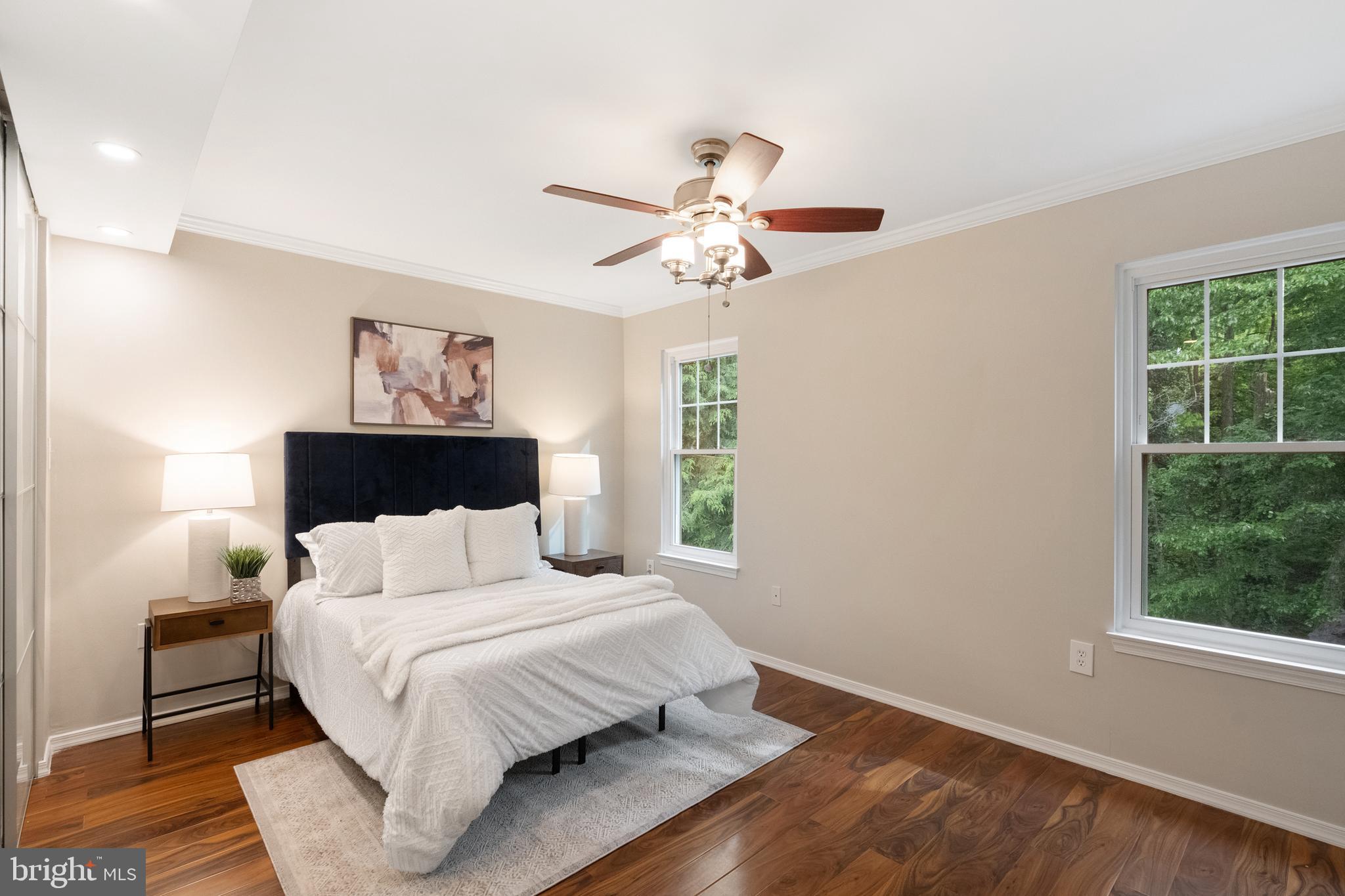 LAKE RIDGE - Residential