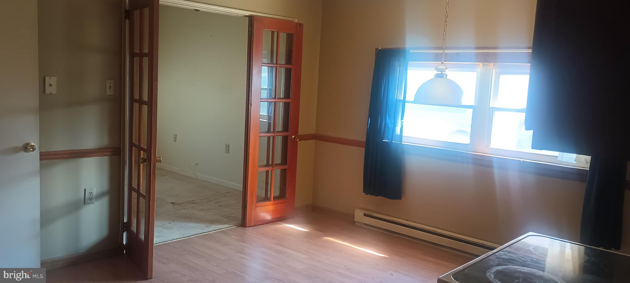 PATRICK HENRY ESTATES - Residential