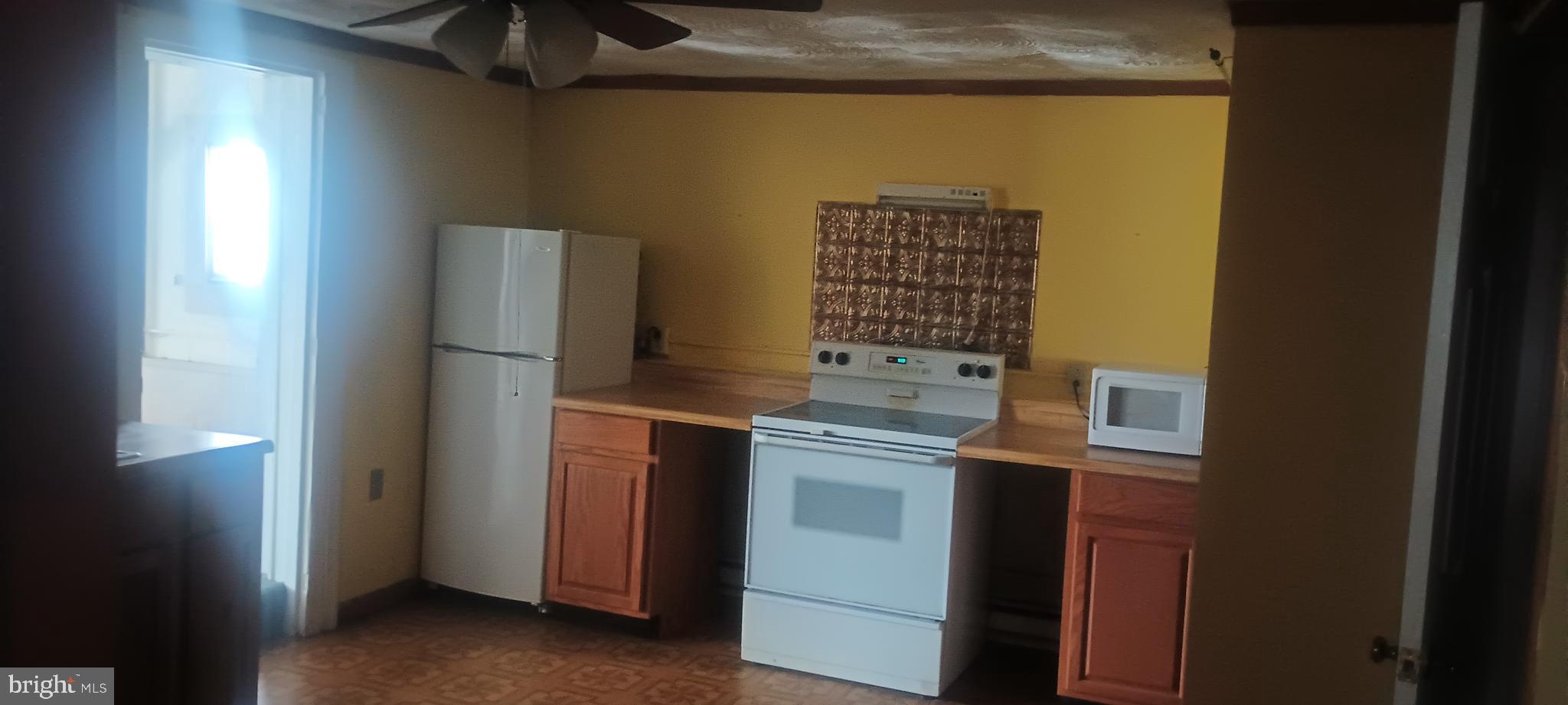 PATRICK HENRY ESTATES - Residential